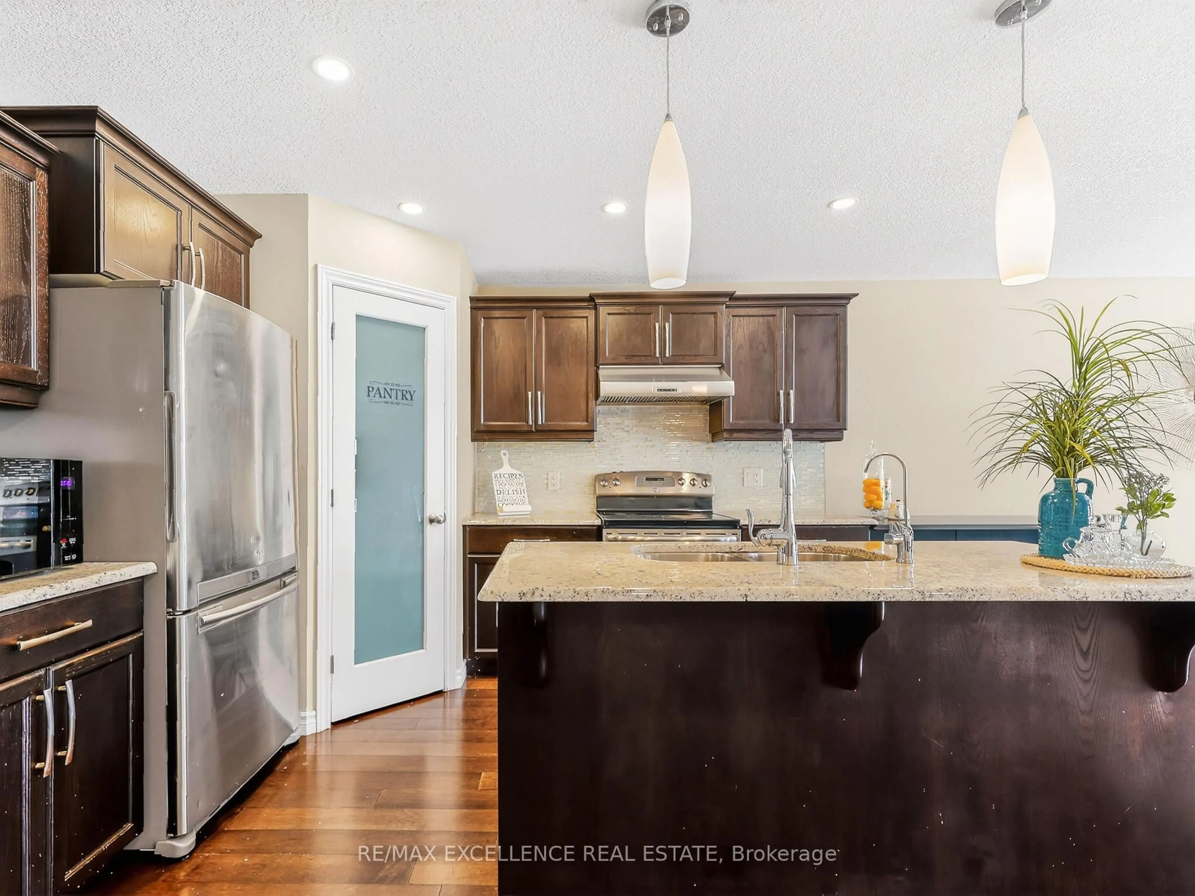 Open concept kitchen, unknown for 3329 CASSON Way, London South Ontario N6L 0B9