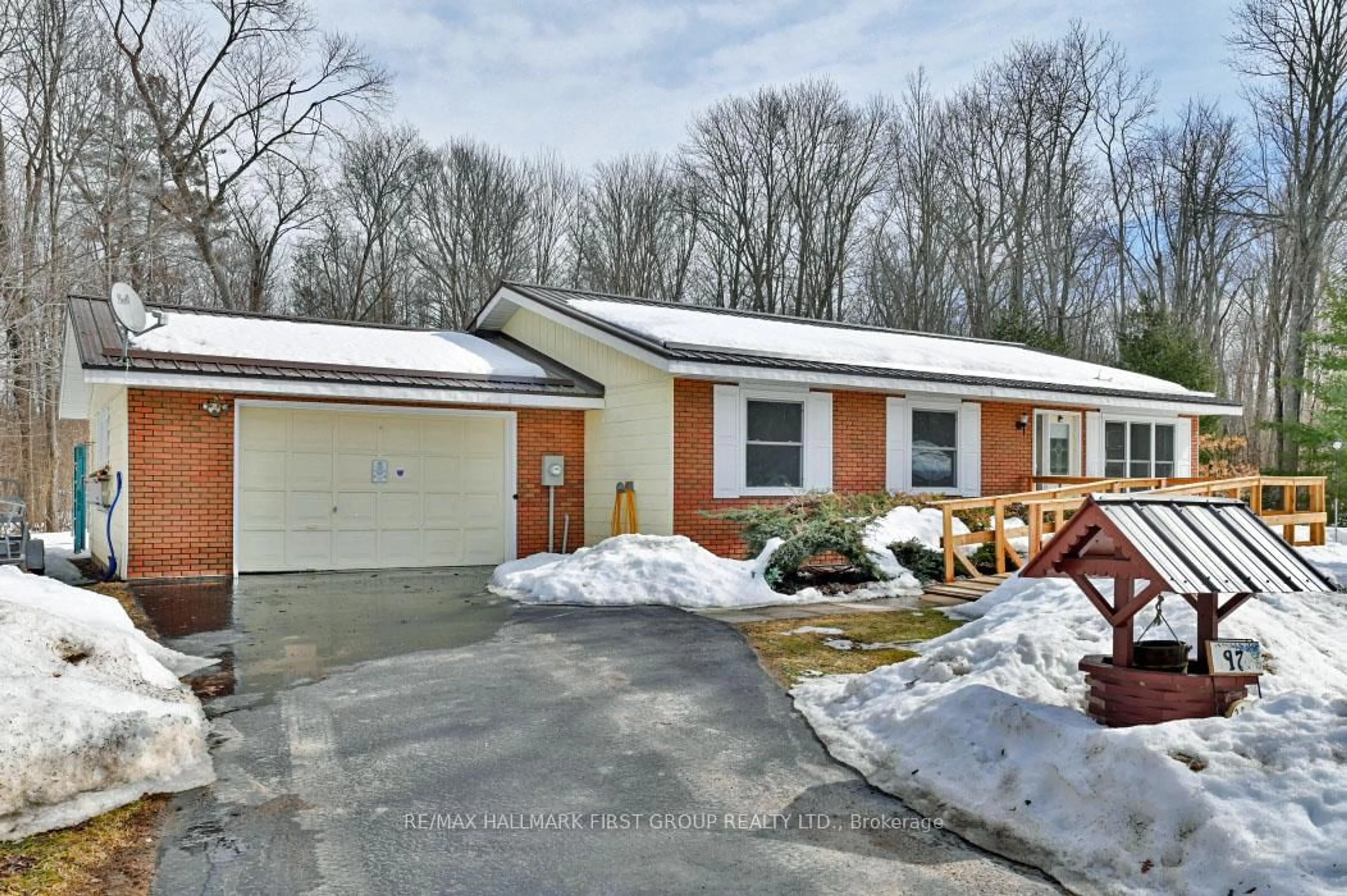 Unknown for 97 McCrea Crt, Tweed Ontario K0K 3J0