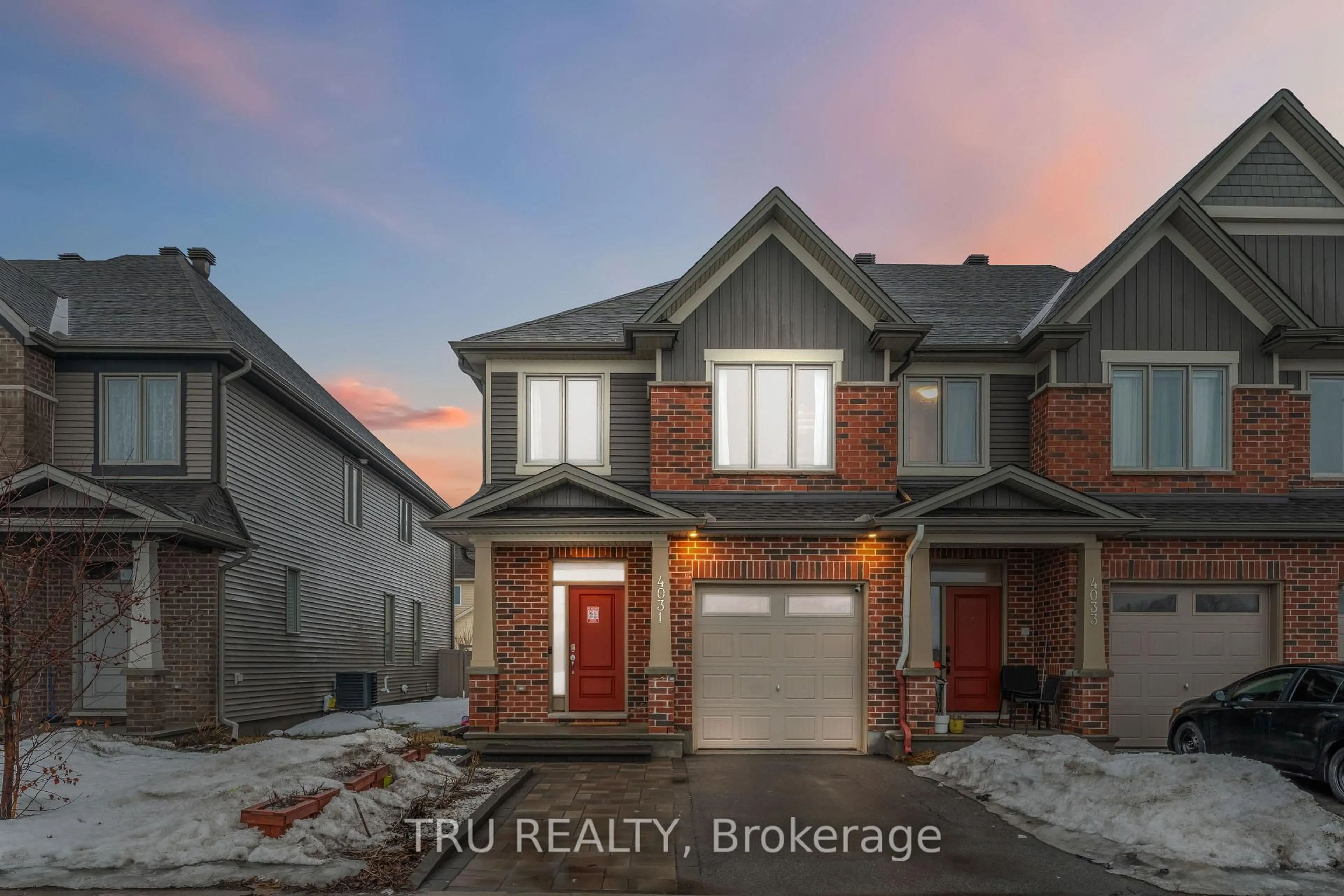 Home with brick exterior material, street for 4031 Kelly Farm Dr, Ottawa Ontario K1T 0R6