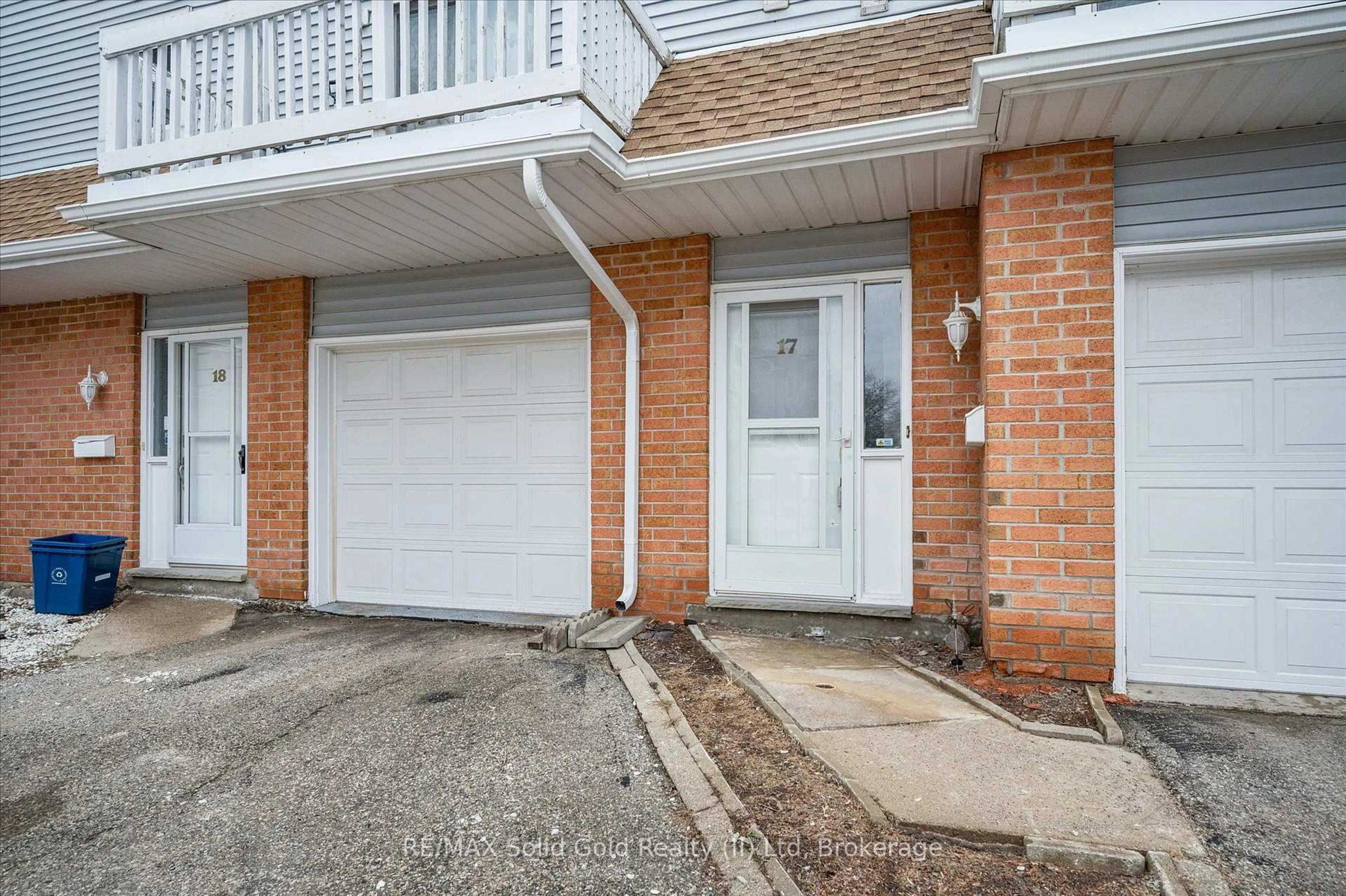 Unknown for 111 Traynor Ave #17, Kitchener Ontario N2C 2N1