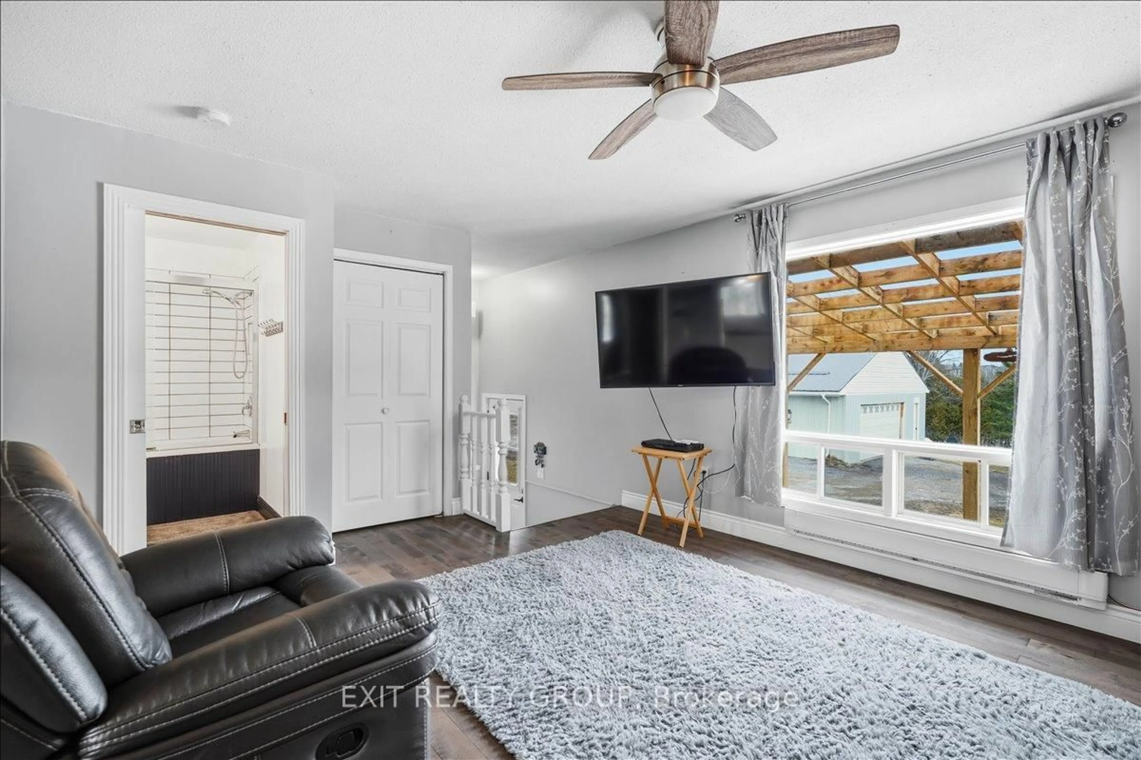 Living room with furniture, unknown for 297 Jones Rd, Limoges Ontario K0K 2M0