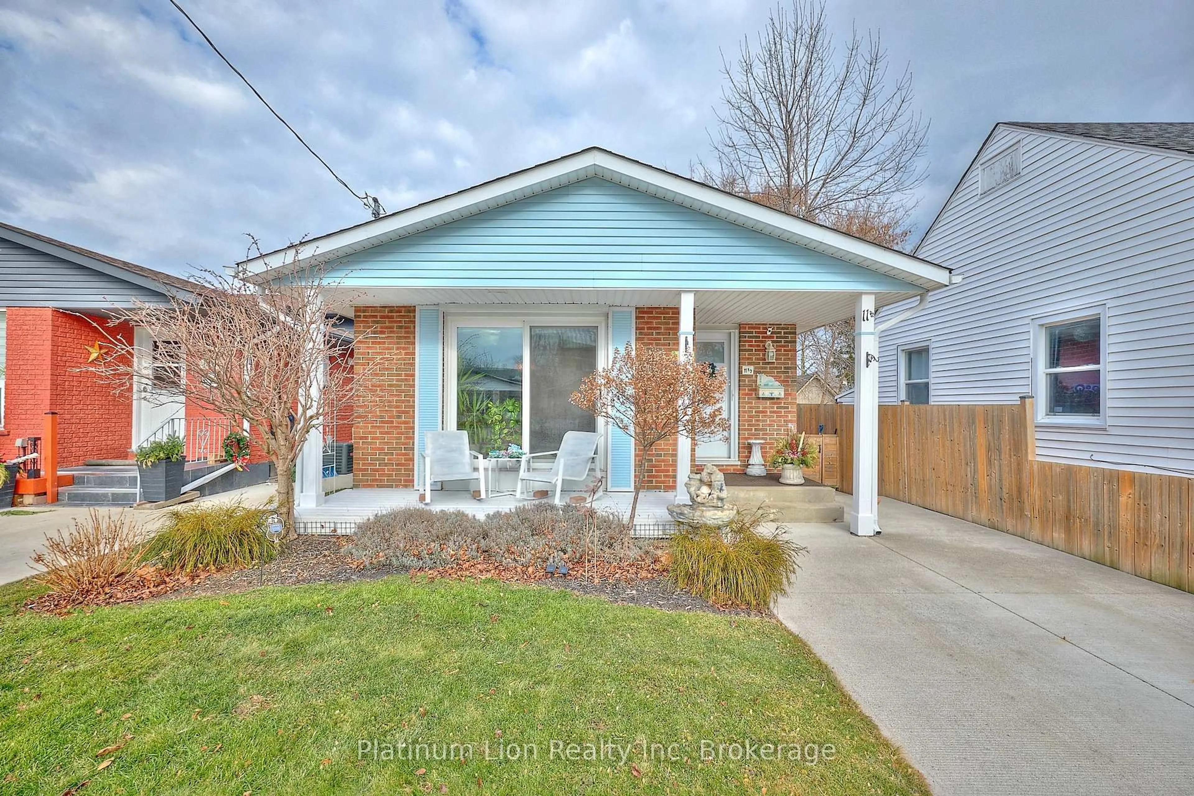 Home with brick exterior material, street for 11 1/2 Durham Dr, St. Catharines Ontario L2M 1B8