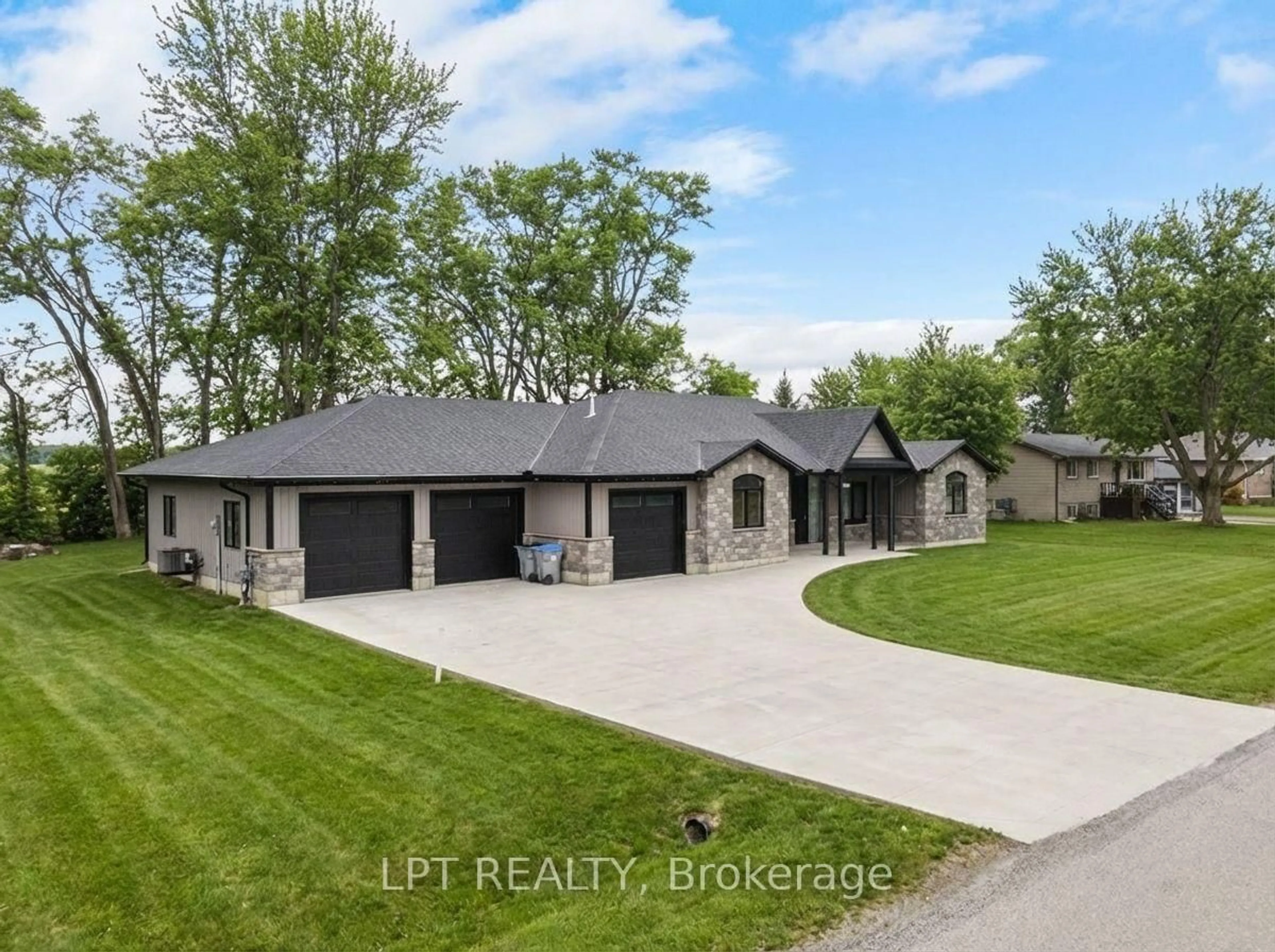 Unknown for 8439 Lazy Lane, Lambton Shores Ontario N0M 2N0