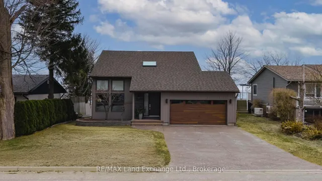 222 Penetangore Row, Kincardine 3