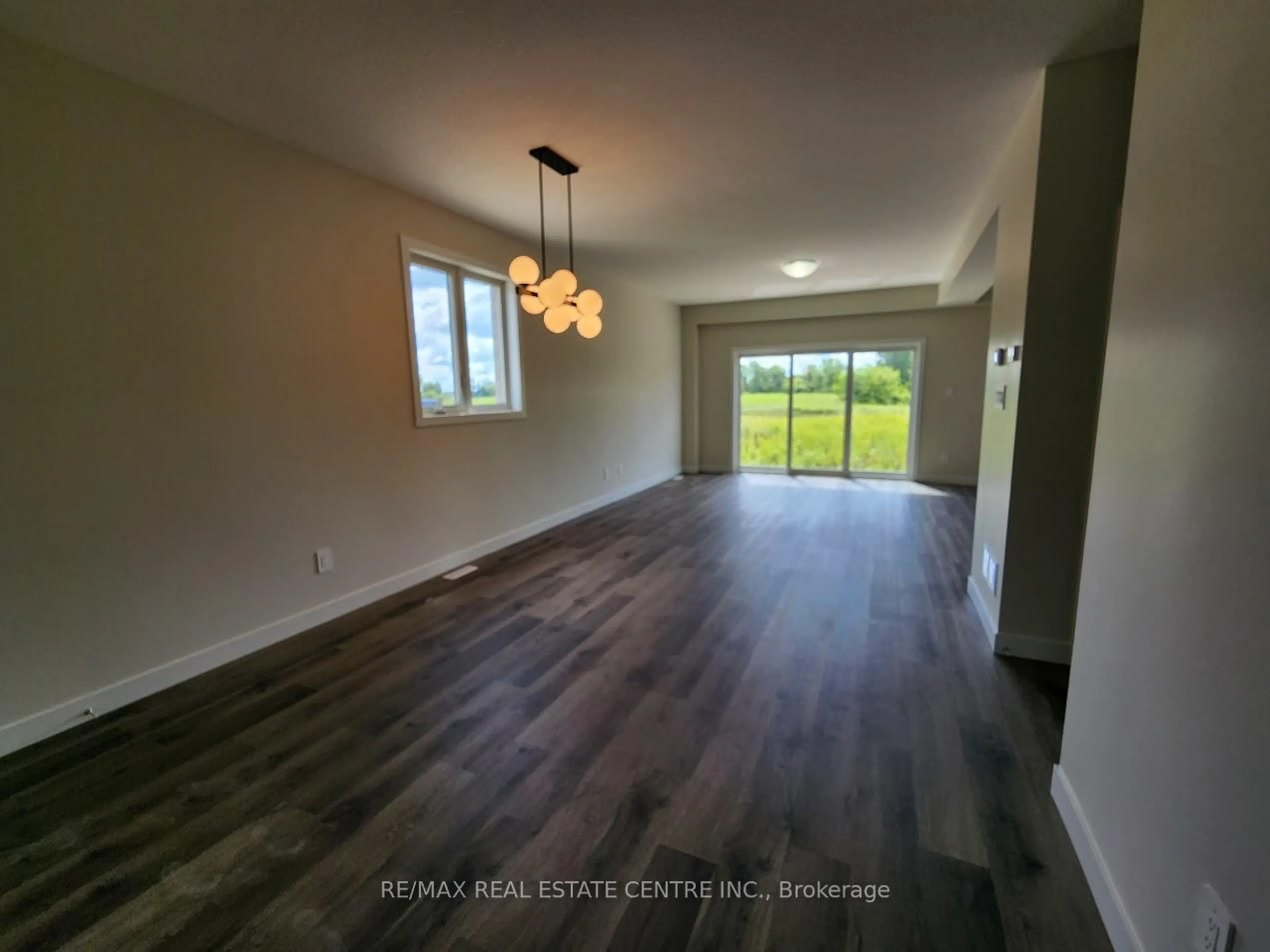 A pic of a room for 6837 Royal Magnolia Ave, London South Ontario N6P 1H5