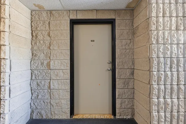 75 Silvercreek Pkwy #308, Guelph 4