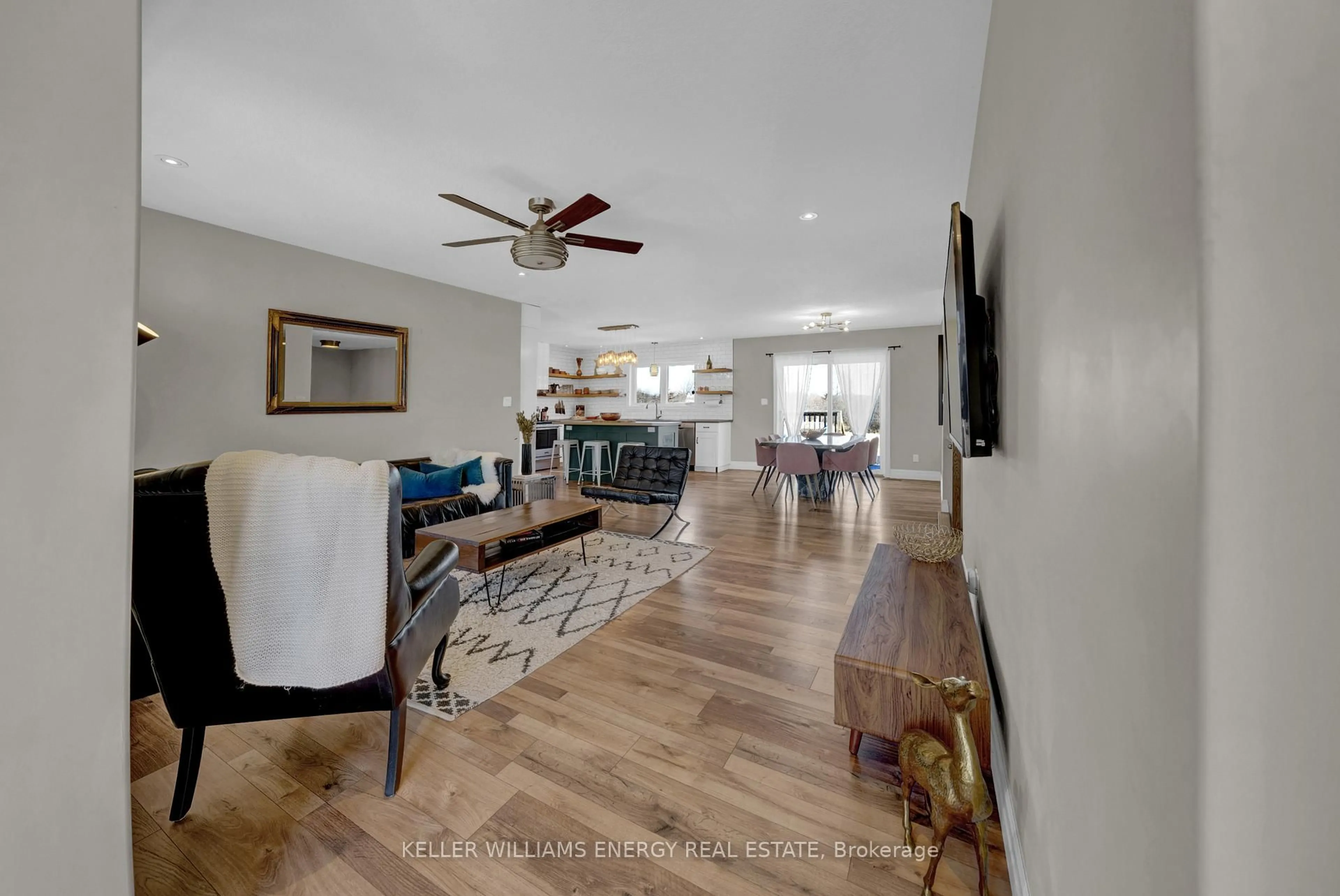 Unknown for 20858 Loyalist Pkwy, Prince Edward County Ontario K0K 1L0