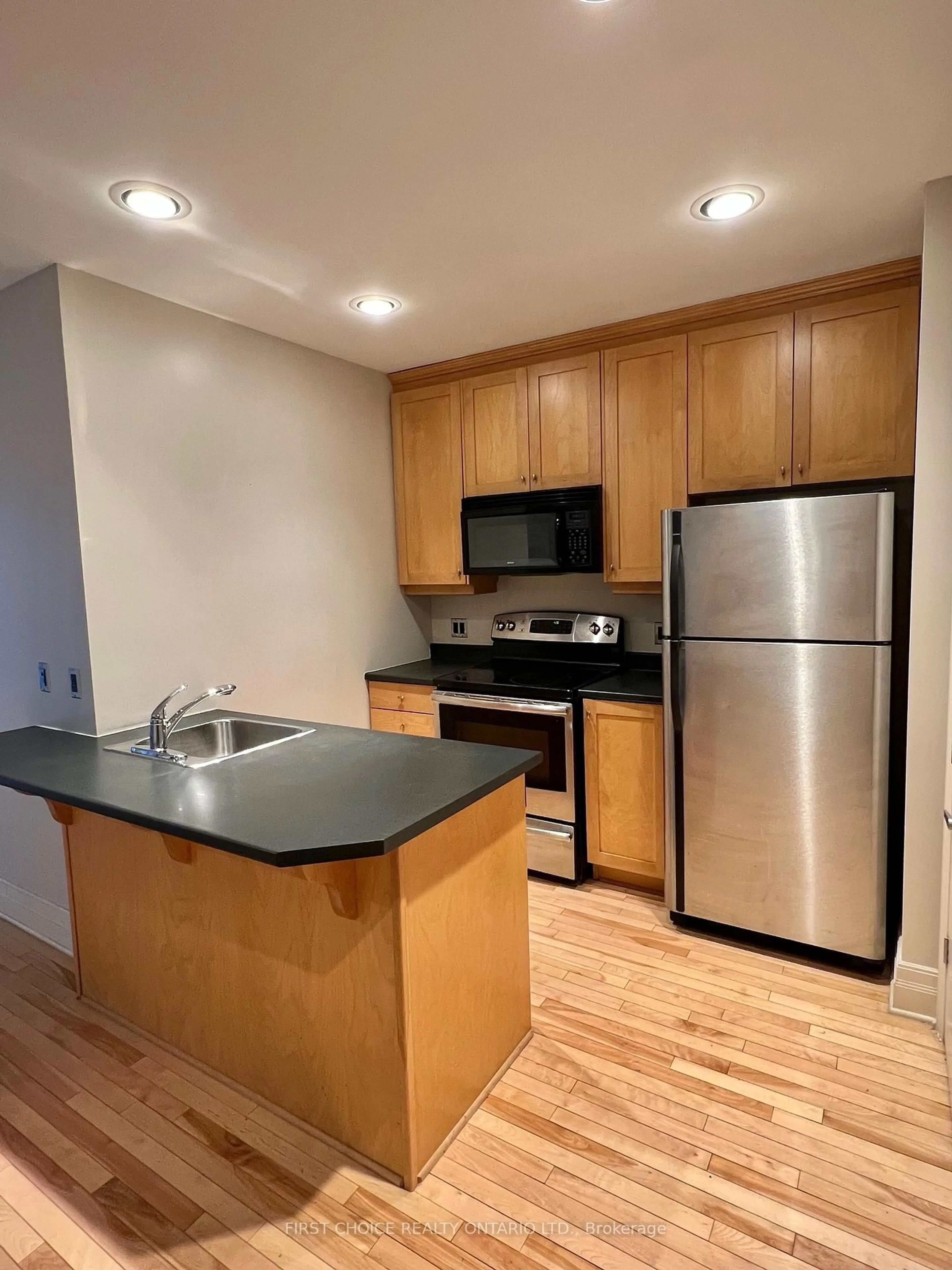 Standard kitchen, wood/laminate floor for 375 Lisgar St #805, Ottawa Ontario K2P 0E3