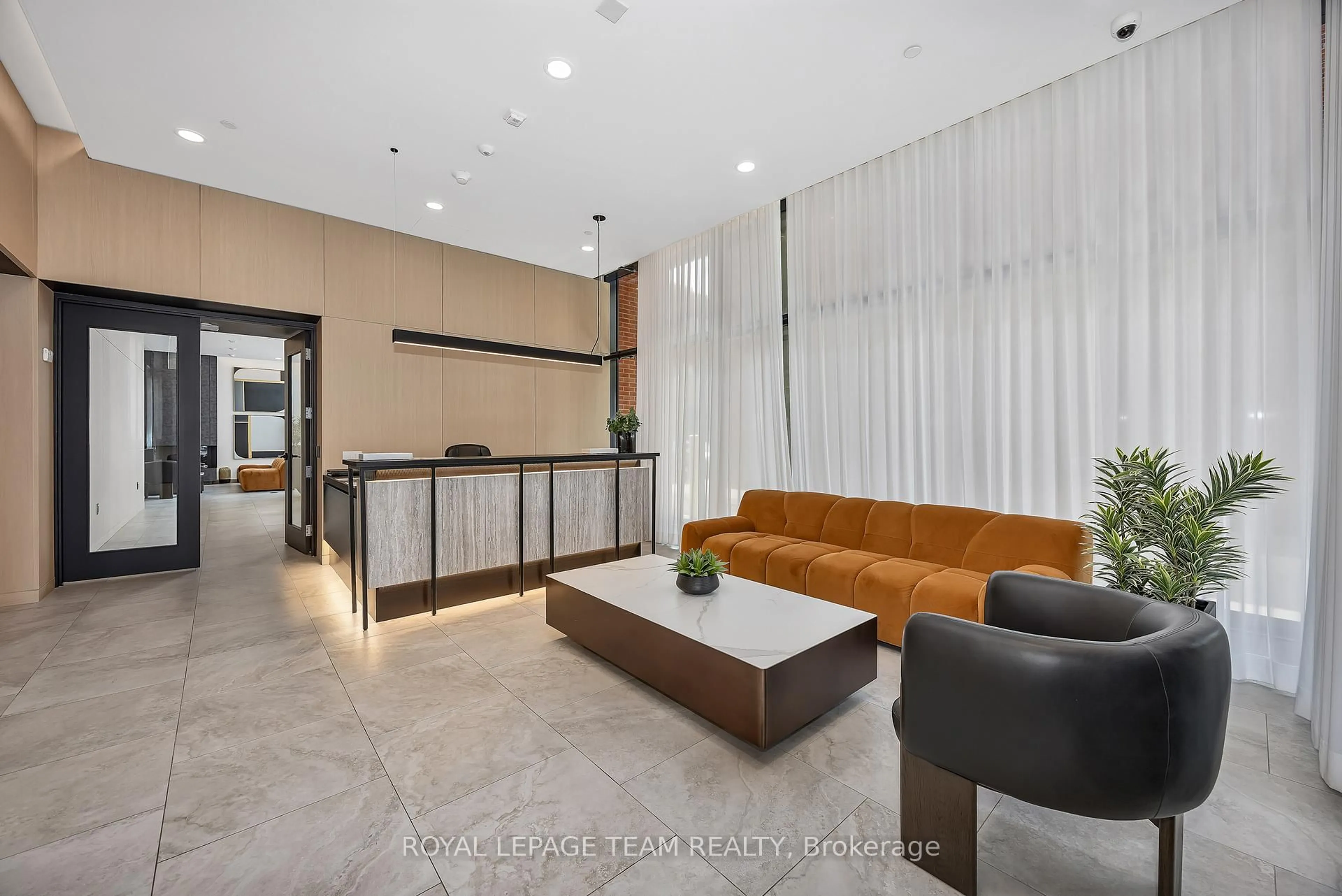 Lobby for 10 James St #210, Ottawa Ontario K2P 1T2