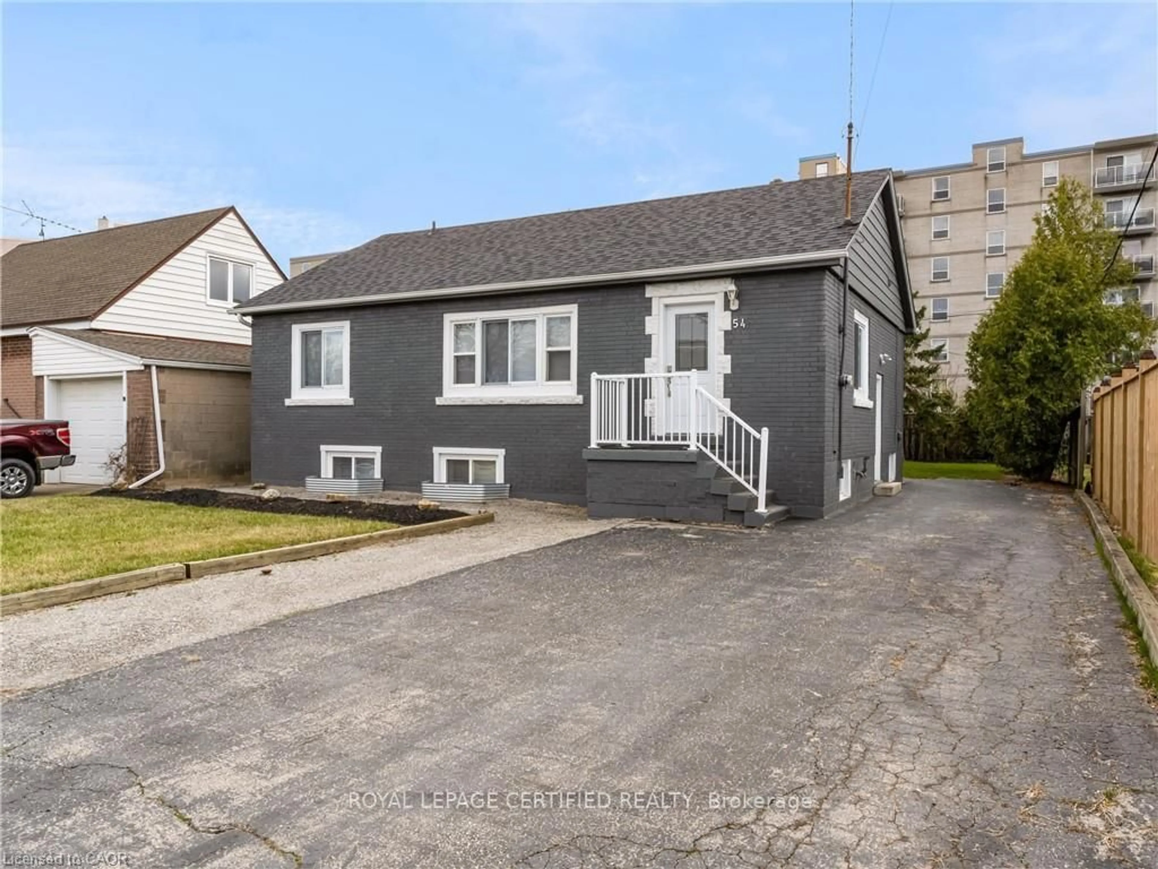 Home with vinyl exterior material, street for 54 Duncombe Dr, Hamilton Ontario L9A 2G2