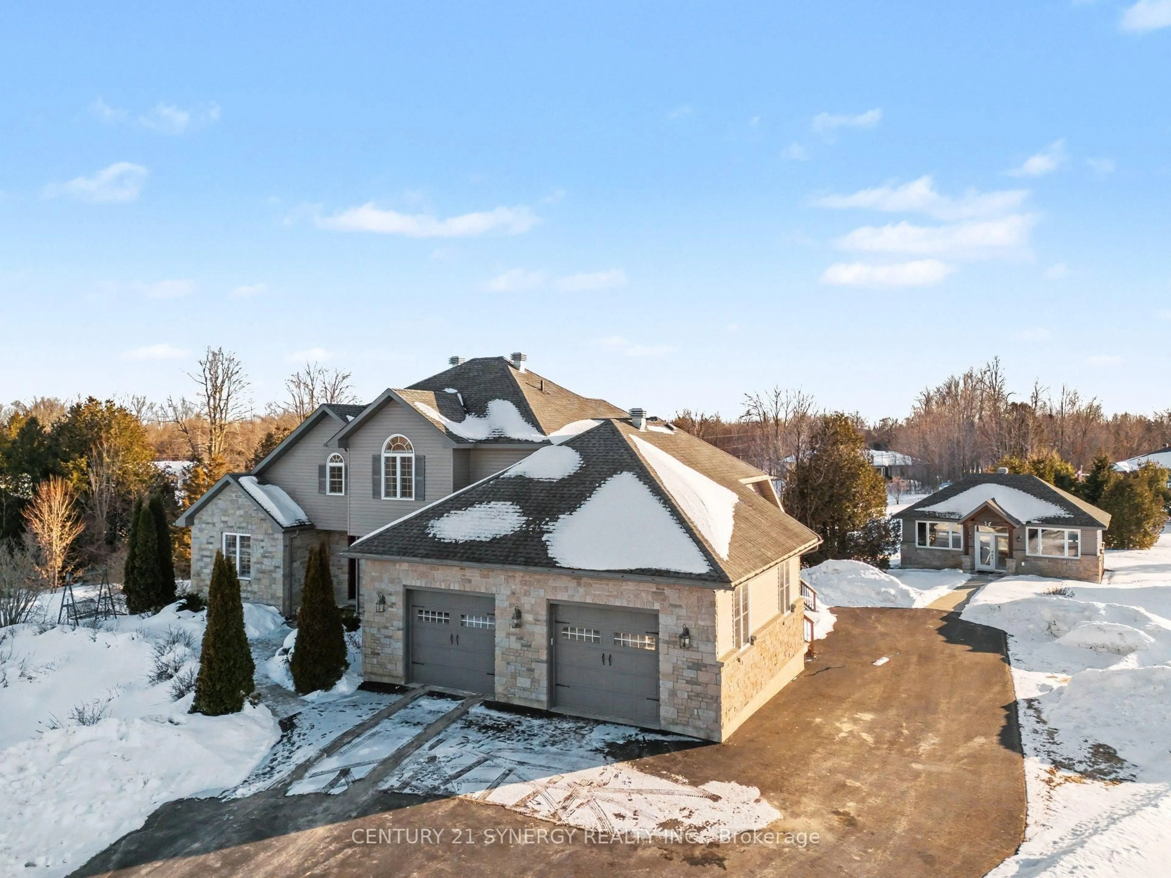 A pic from outside/outdoor area/front of a property/back of a property/a pic from drone, street for 30 Basswood Cres, Rideau Lakes Ontario K7A 5B8
