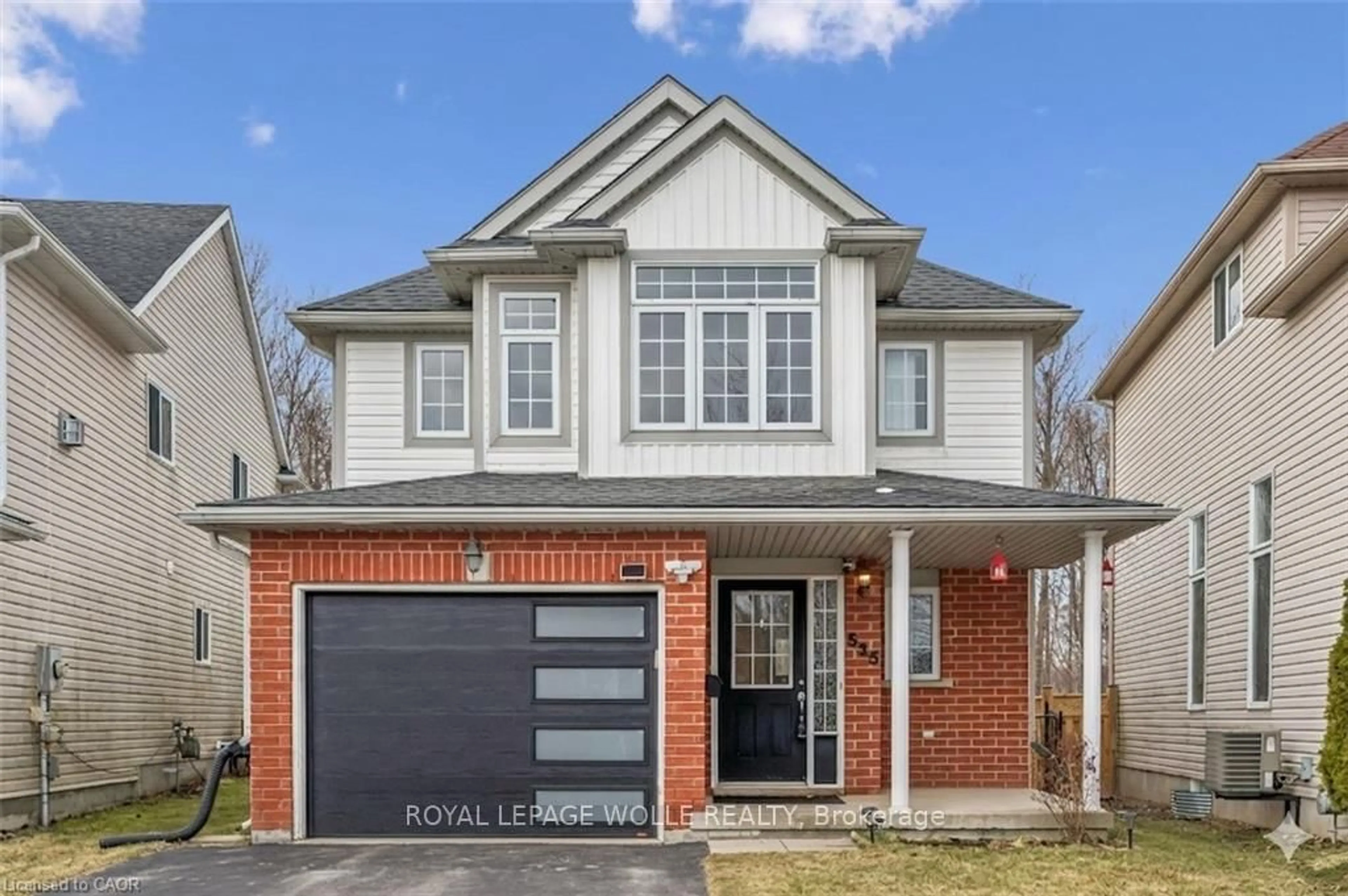 Home with brick exterior material, street for 535 Blue Beech Blvd, Waterloo Ontario N2V 2T4