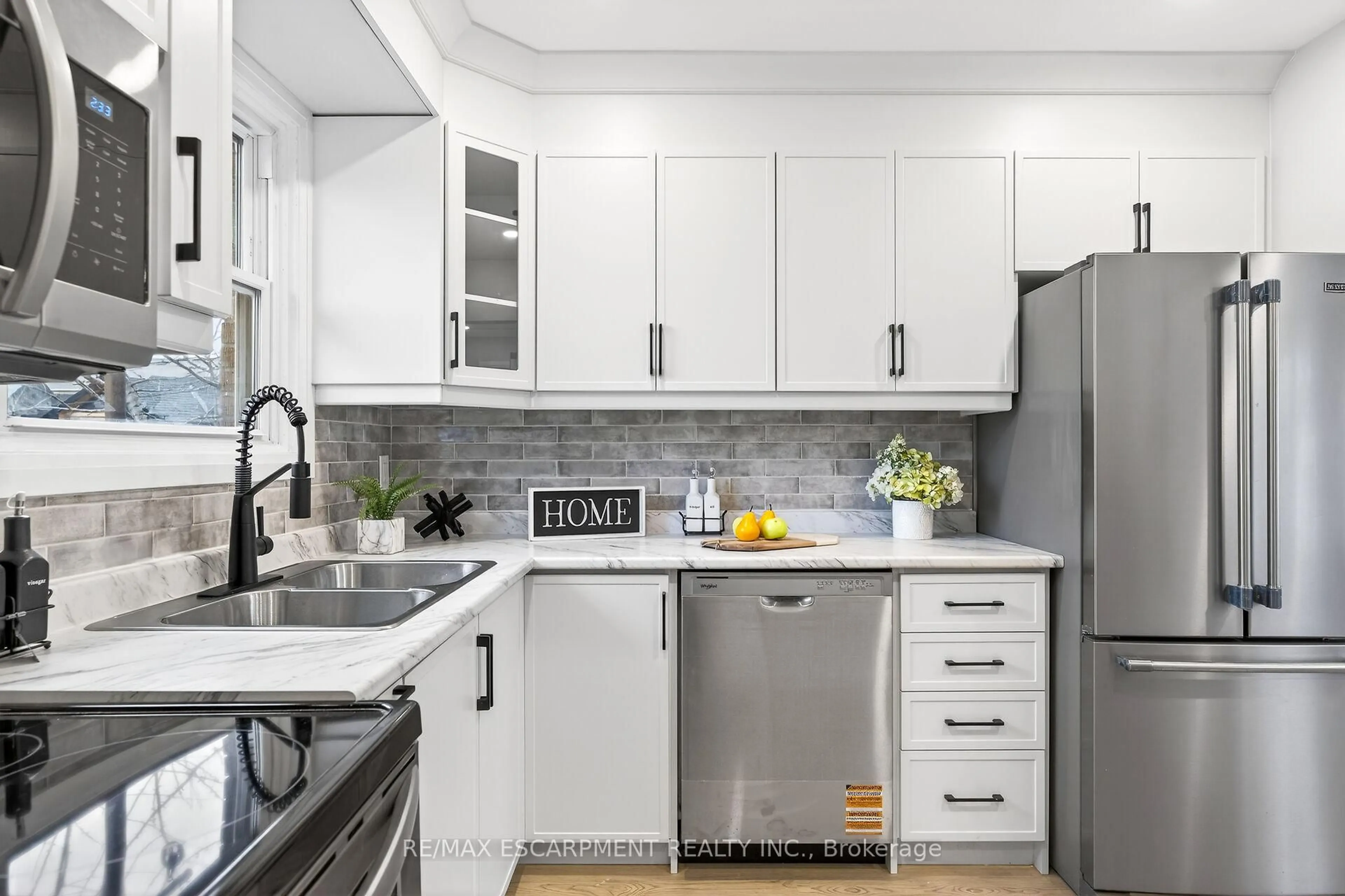 Contemporary kitchen, ceramic/tile floor for 74 ELLIS Ave #5, Hamilton Ontario L8H 4L9