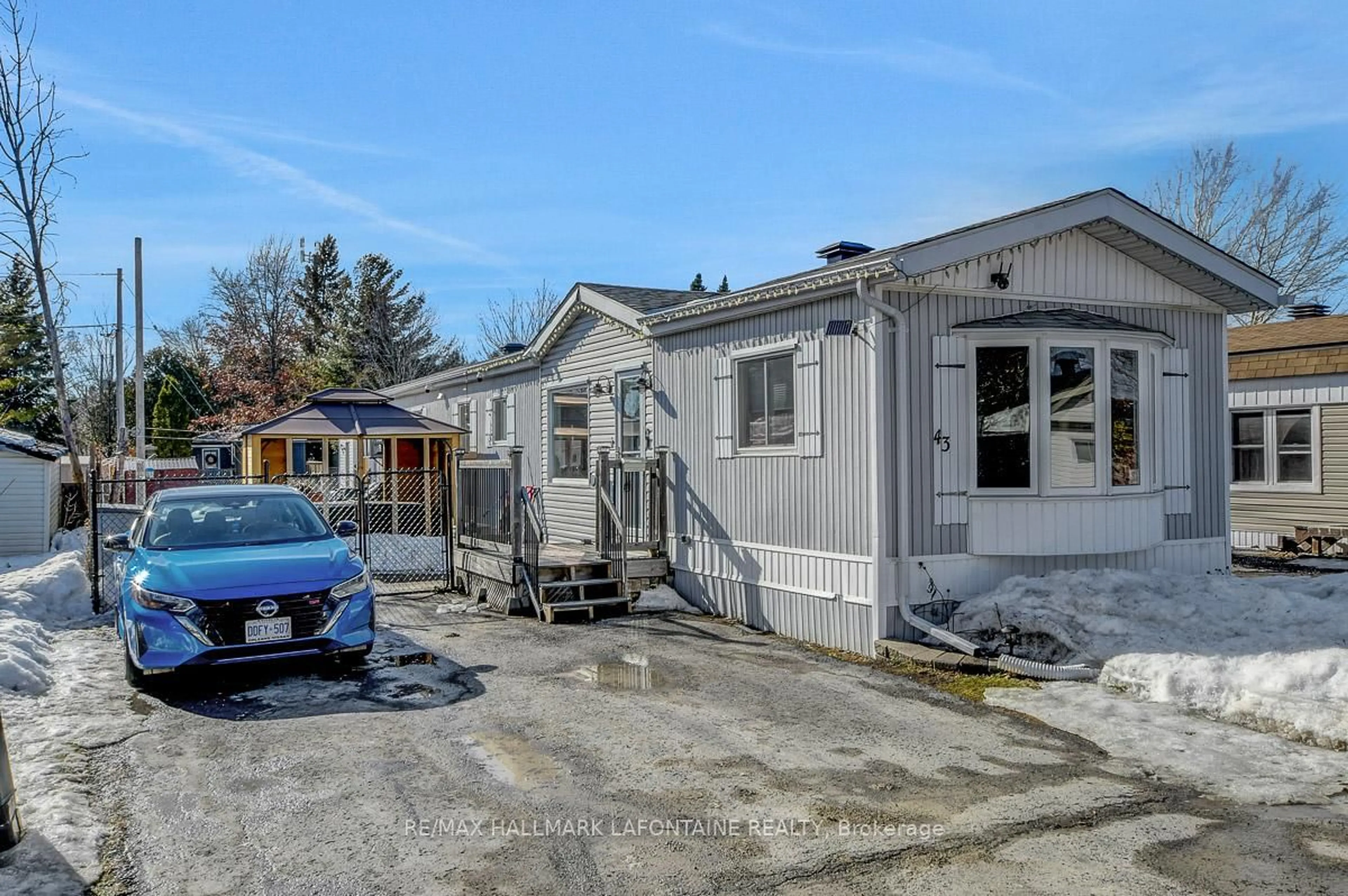 Unknown for 3535 St Joseph Blvd #43, Ottawa Ontario K1C 1T1