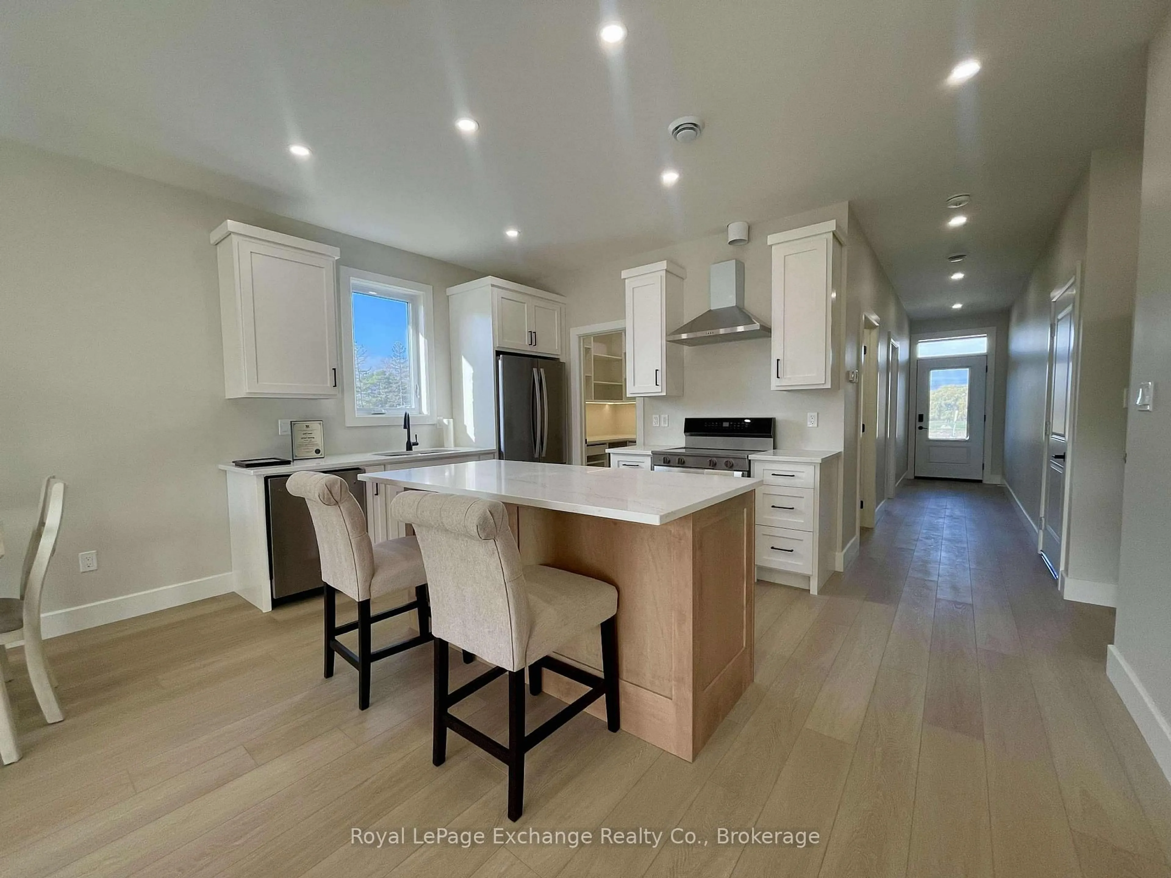 Open concept kitchen, unknown for 64 Mercedes Cres, Kincardine Ontario N2Z 1G8