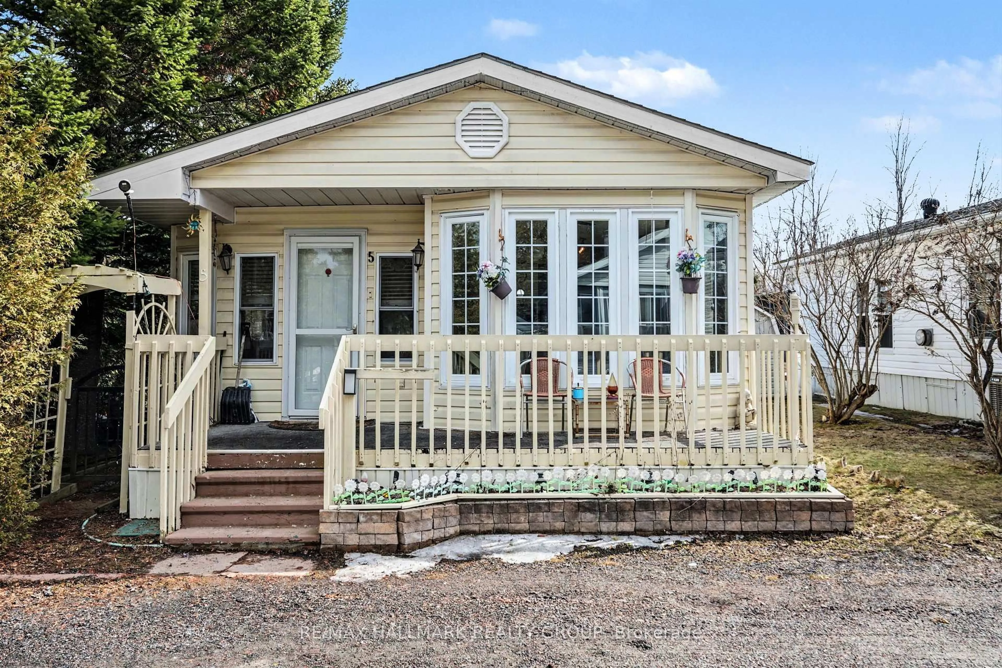 Home with vinyl exterior material, street for 5 Strickland Private, Ashton Ontario K0A 1B0