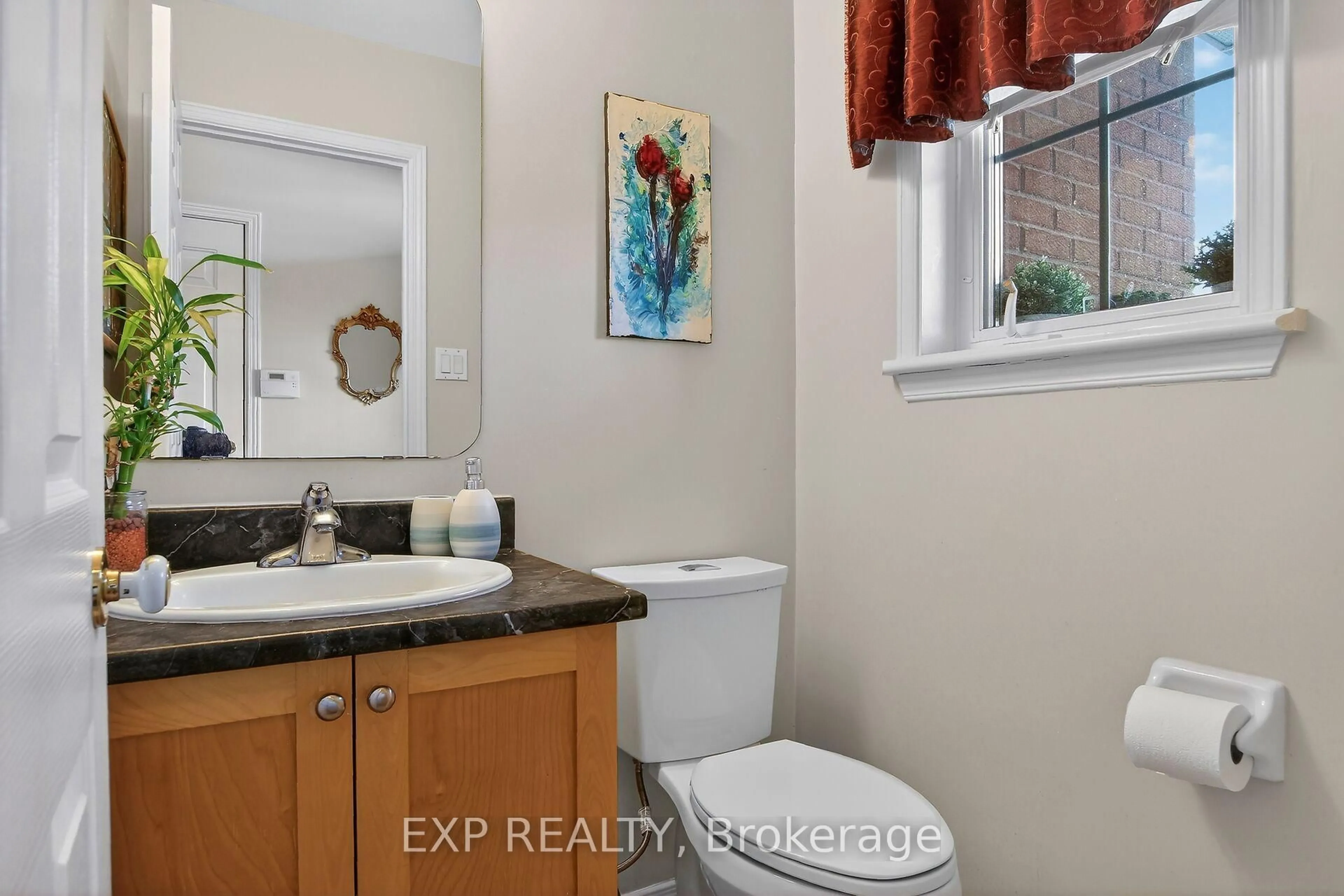 Standard bathroom, ceramic/tile floor for 304 Goldridge Dr, Ottawa Ontario K2T 1L1