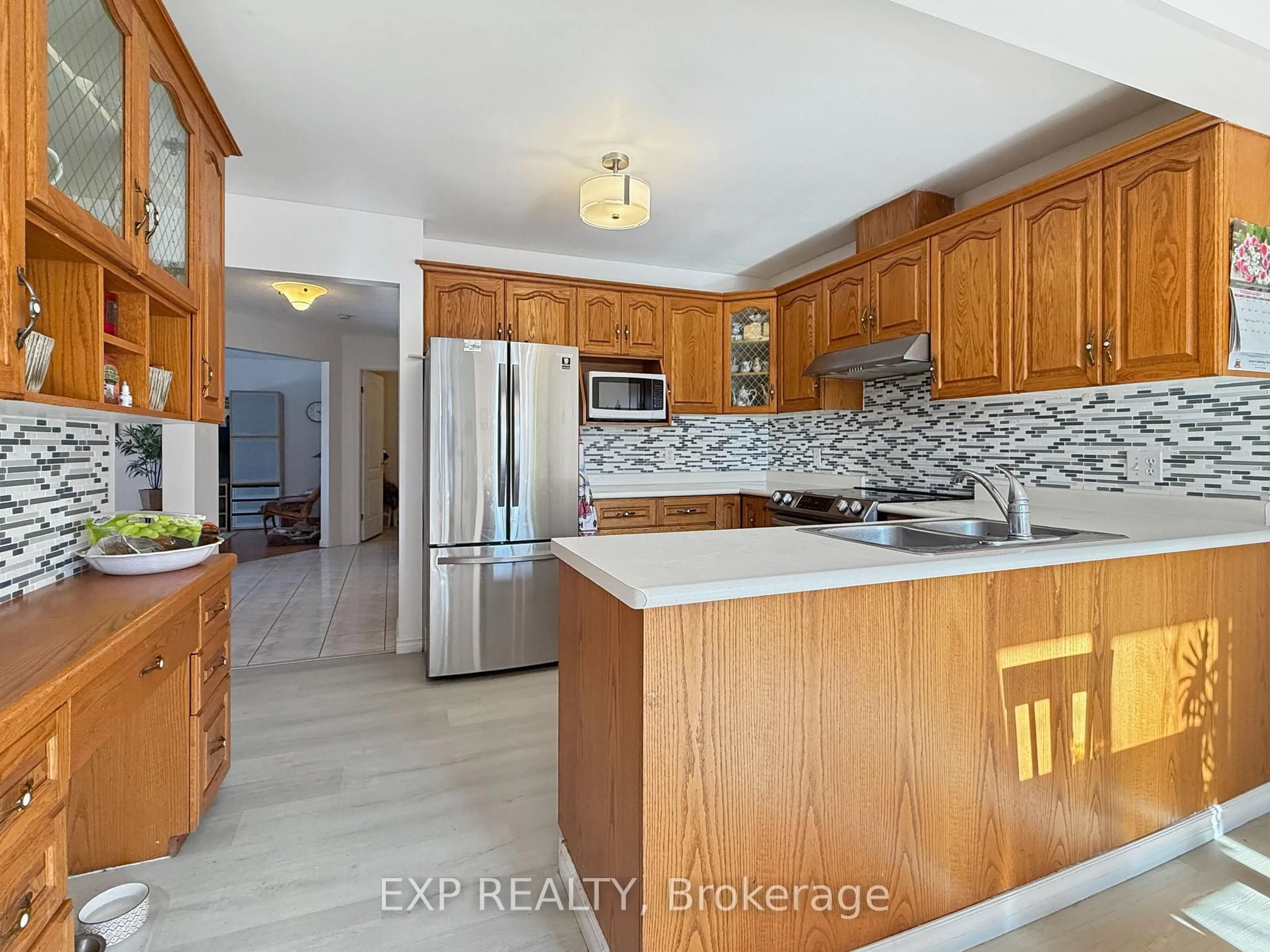 Open concept kitchen, unknown for 444 BURNETT Ave, Cambridge Ontario N1T 1L3