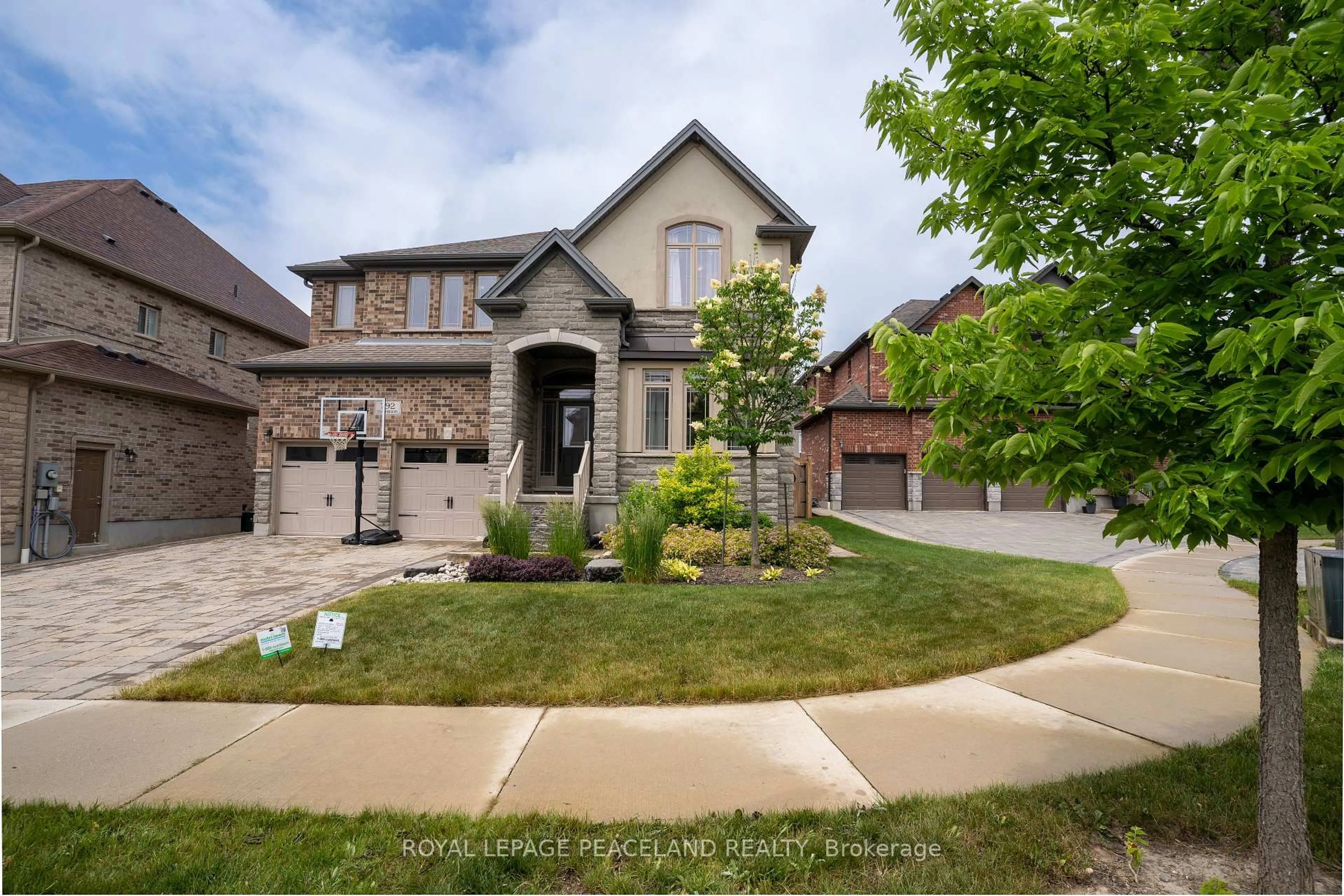 Home with brick exterior material, street for 792 Snowberry Crt, Waterloo Ontario N2V 0E7
