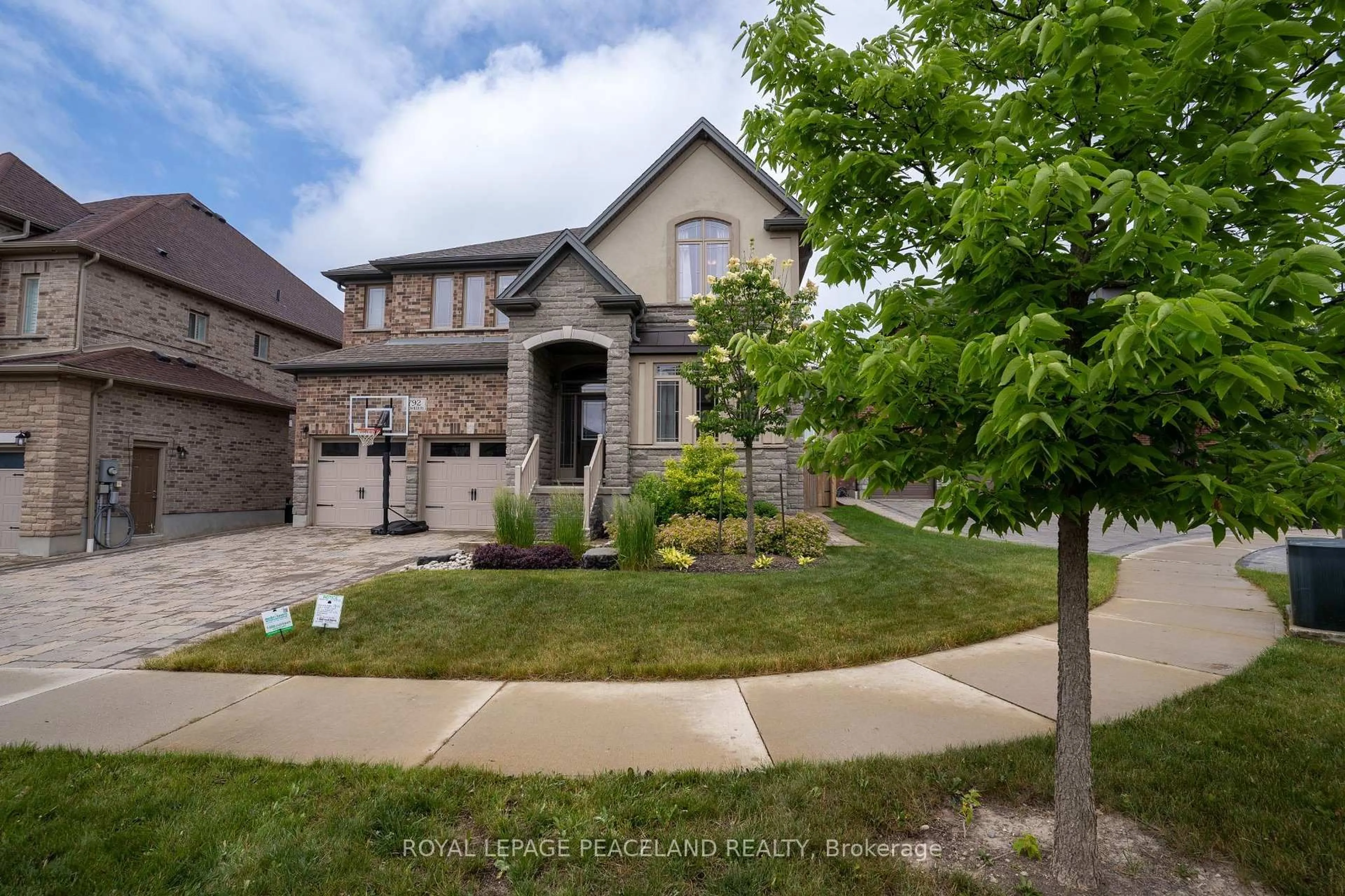 Home with brick exterior material, street for 792 Snowberry Crt, Waterloo Ontario N2V 0E7