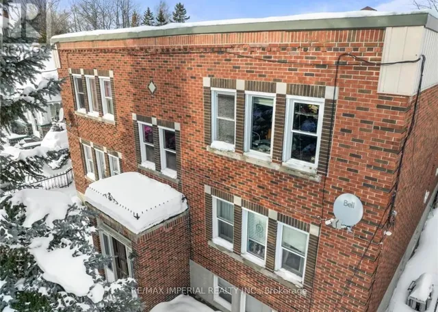226 OAK St, Greater Sudbury 2