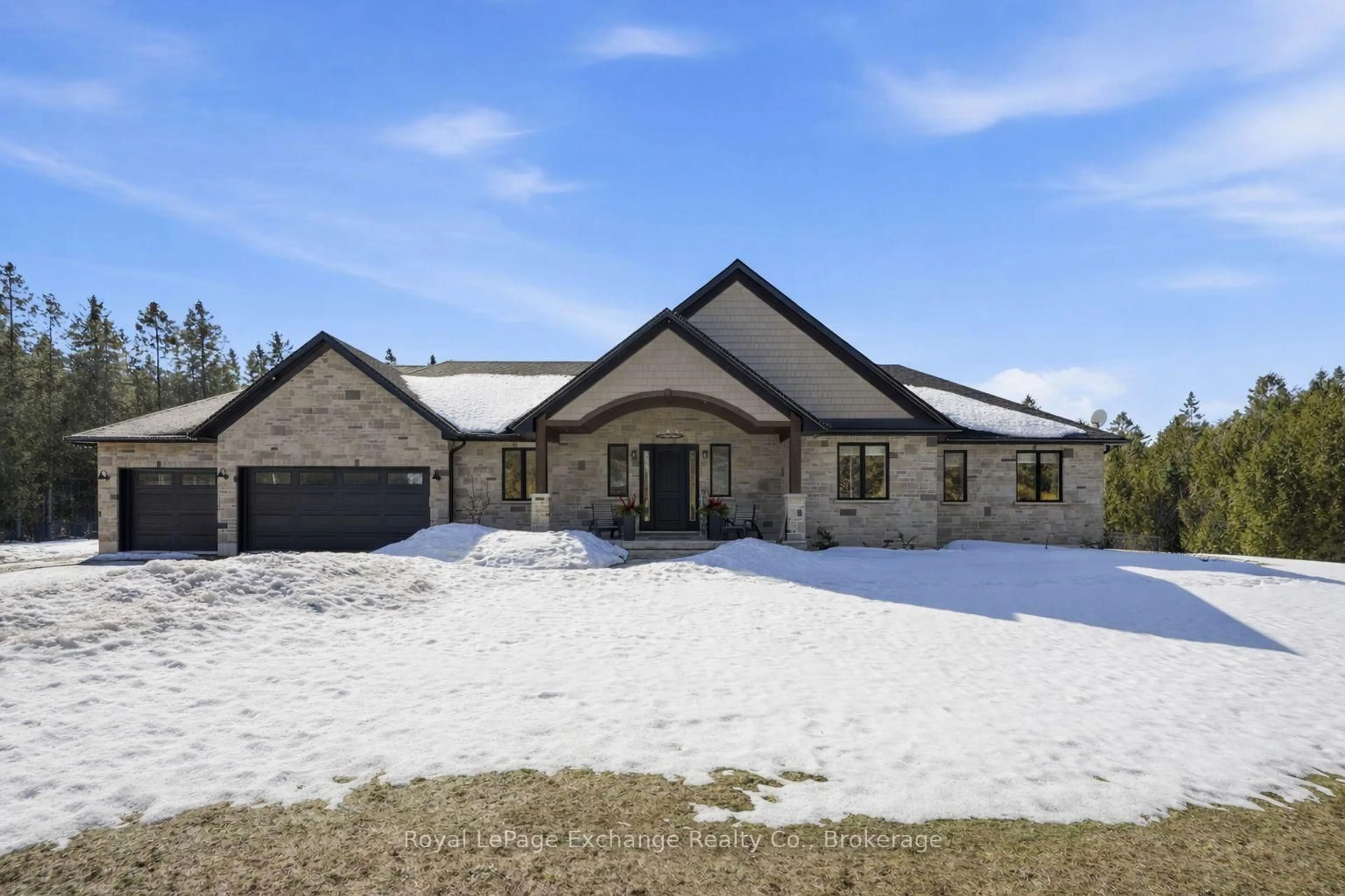 Home with brick exterior material, unknown for 185 Louise Creek Cres, West Grey Ontario N0G 1S0