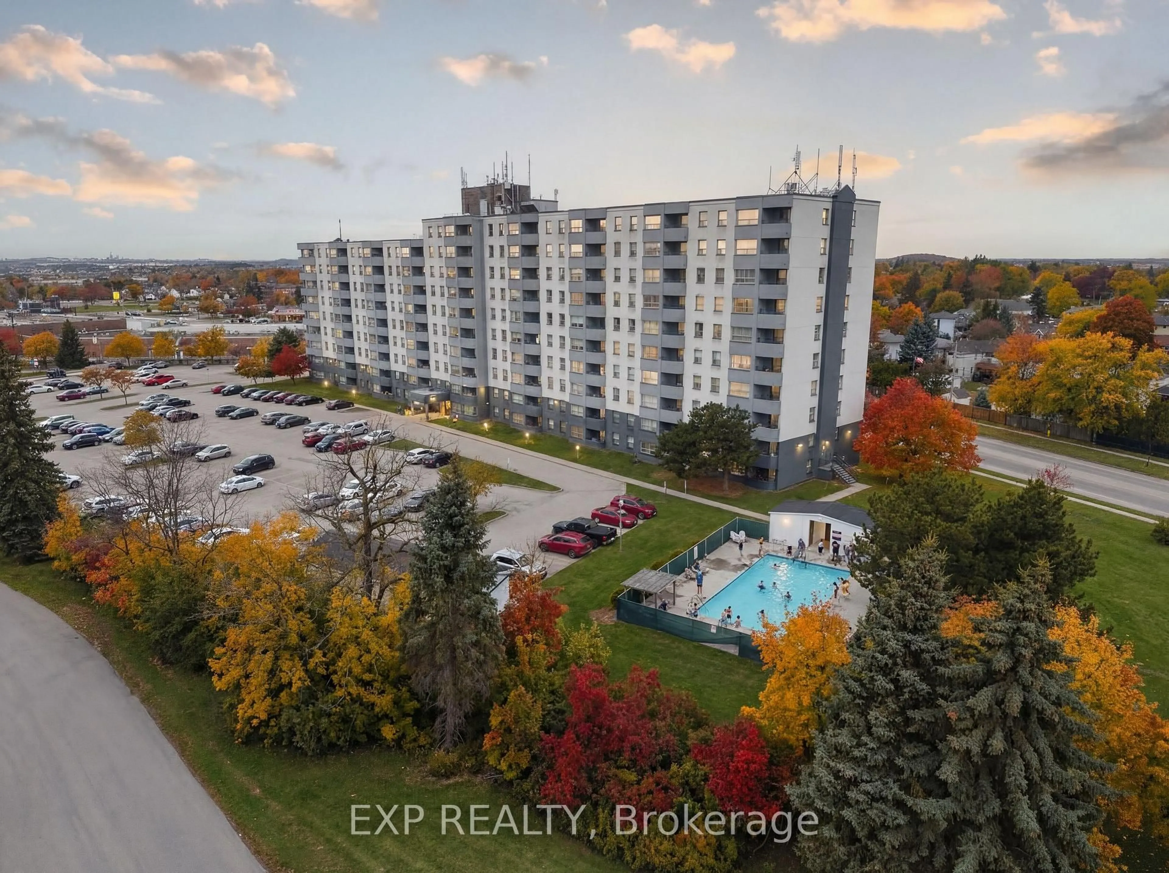 A pic from outside/outdoor area/front of a property/back of a property/a pic from drone, city buildings view from balcony for 200 Jamieson Pkwy #1004, Cambridge Ontario N3C 4B5
