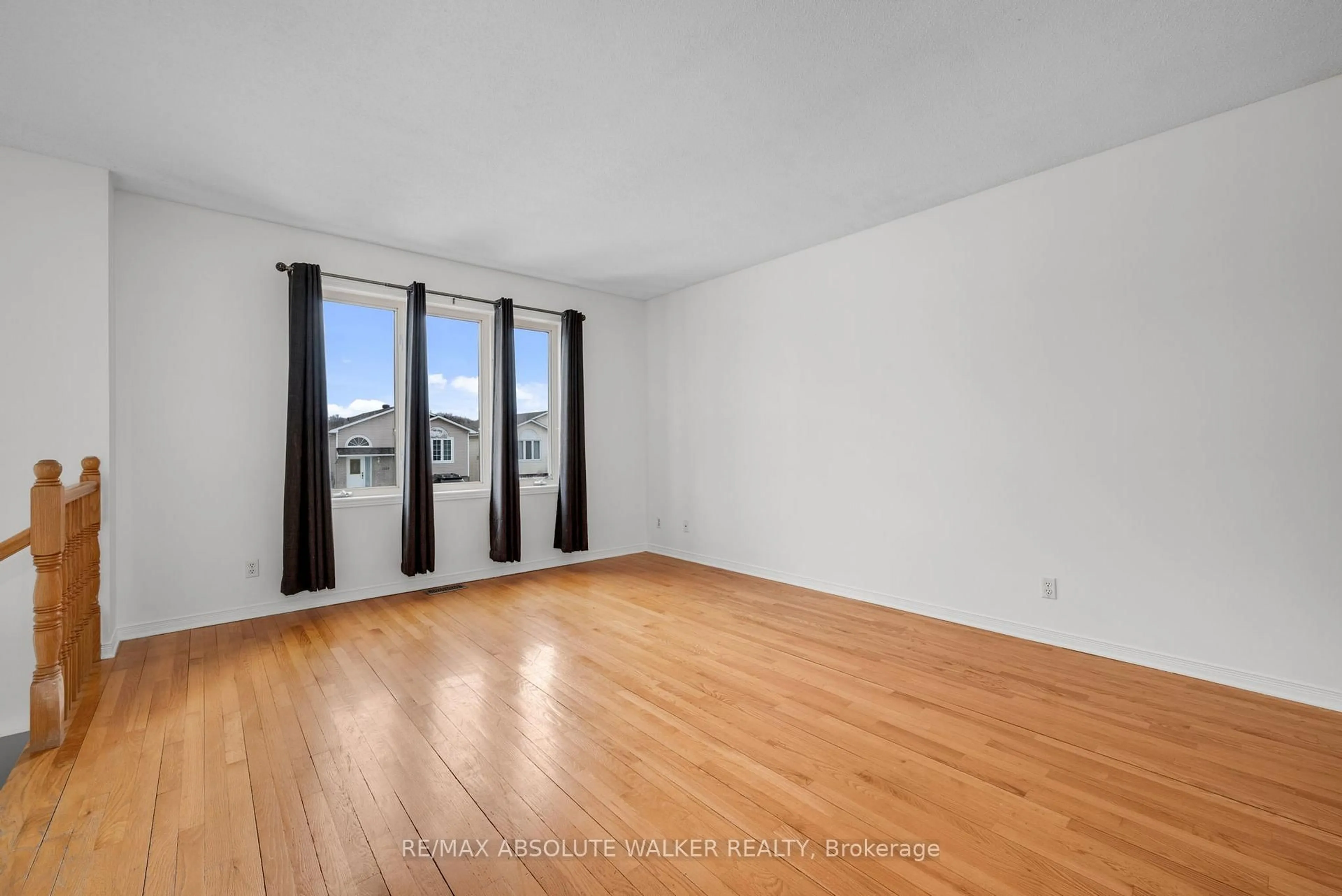 A pic of a room for 2846 Valerie Pl, Clarence-Rockland Ontario K4K 1R3