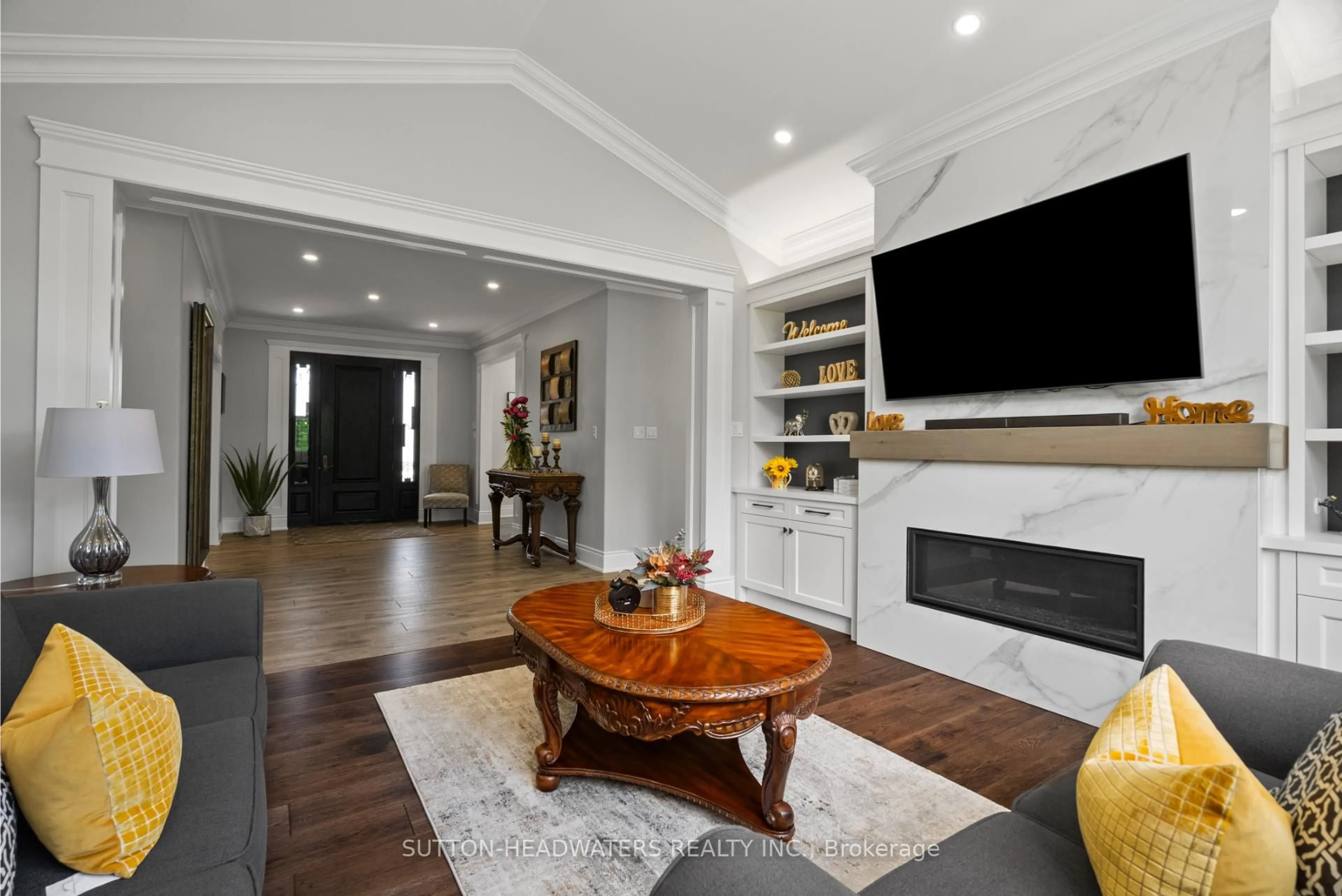 Living room with furniture, unknown for 63 Brookhaven Cres, East Garafraxa Ontario L9W 2Y9