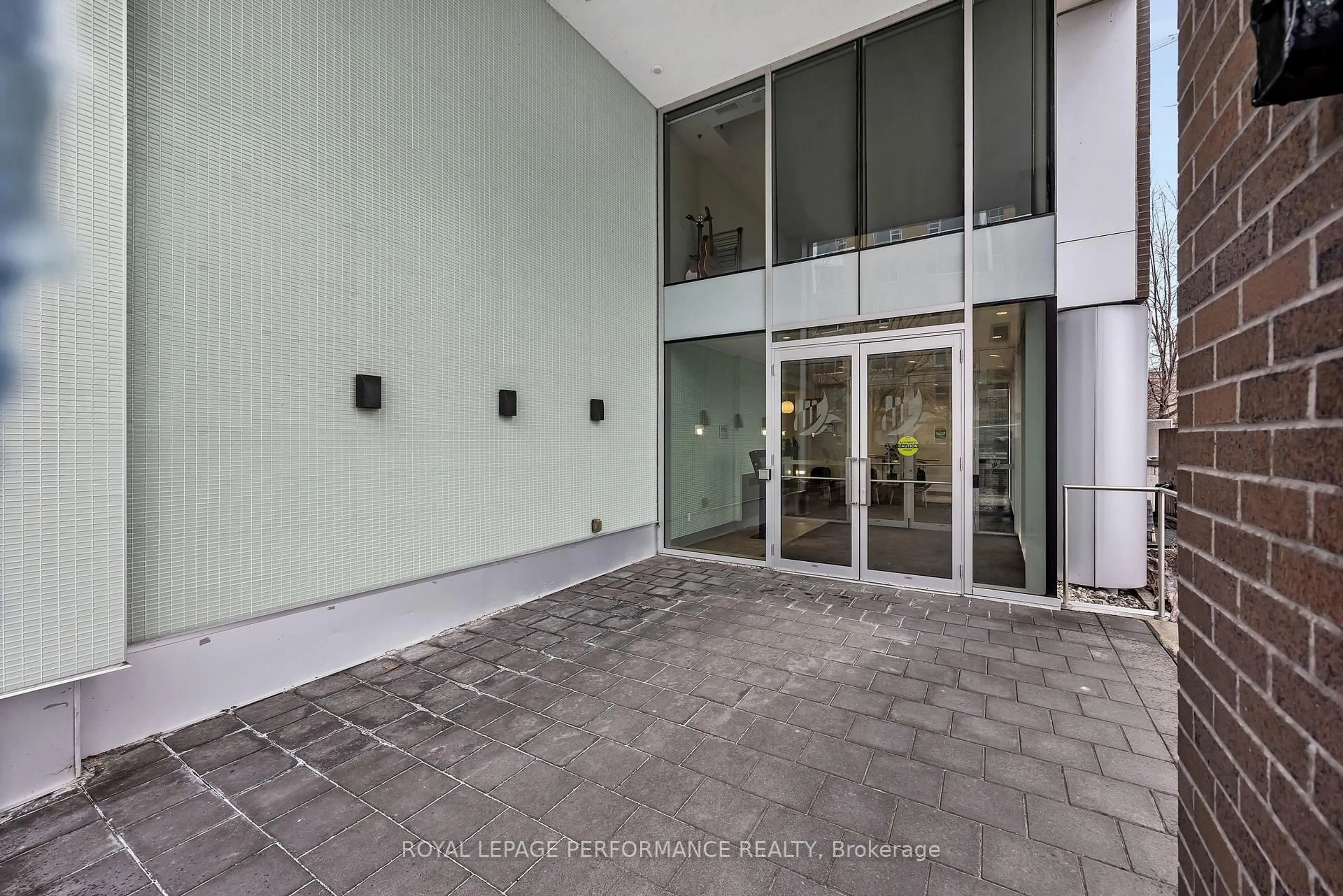 Indoor foyer for 300A Lett St #104, Ottawa Ontario K1R 0A8