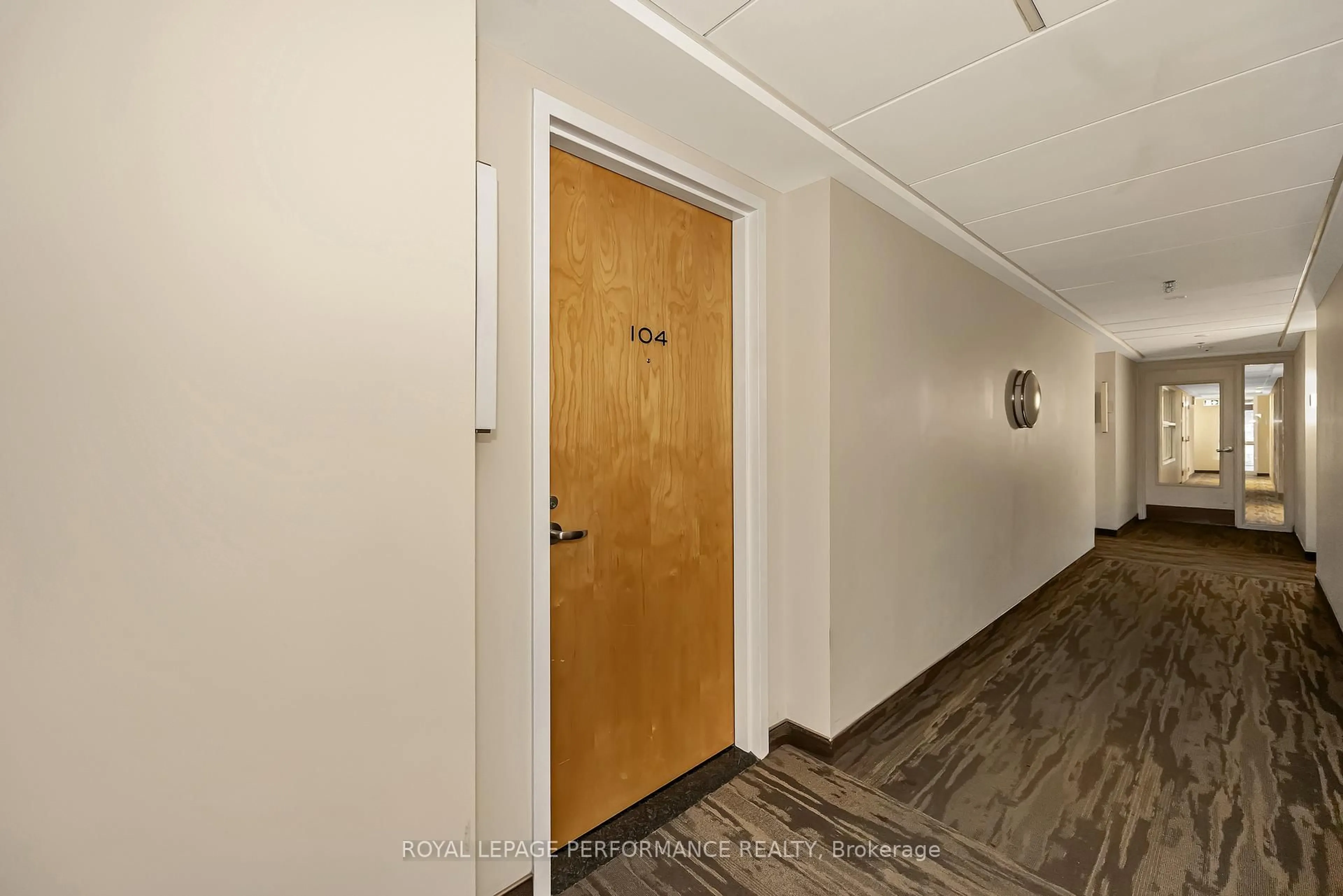 Unknown for 300A Lett St #104, Ottawa Ontario K1R 0A8