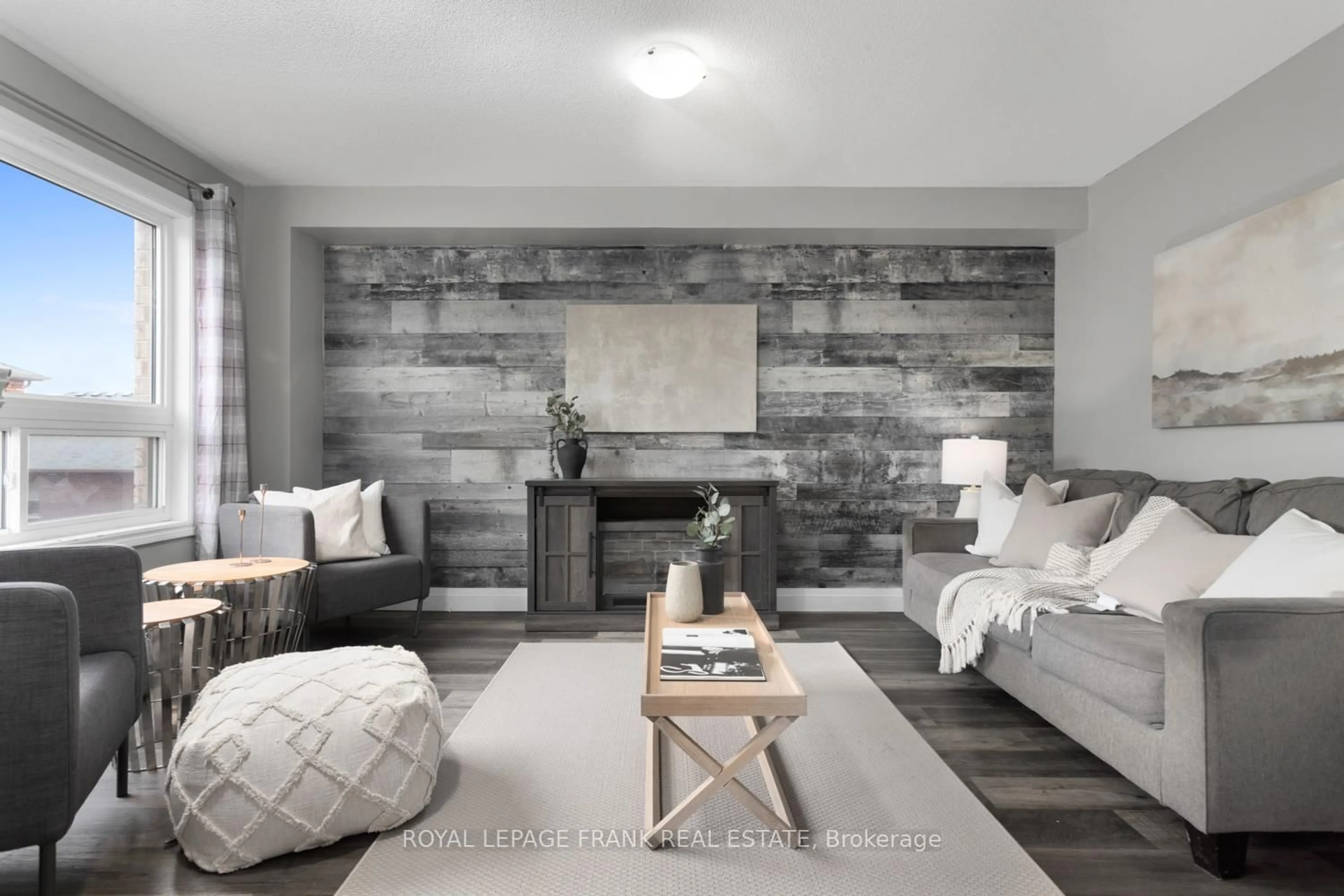 Living room with furniture, unknown for 14 Manchester Crt, Trent Hills Ontario K0L 1Y0