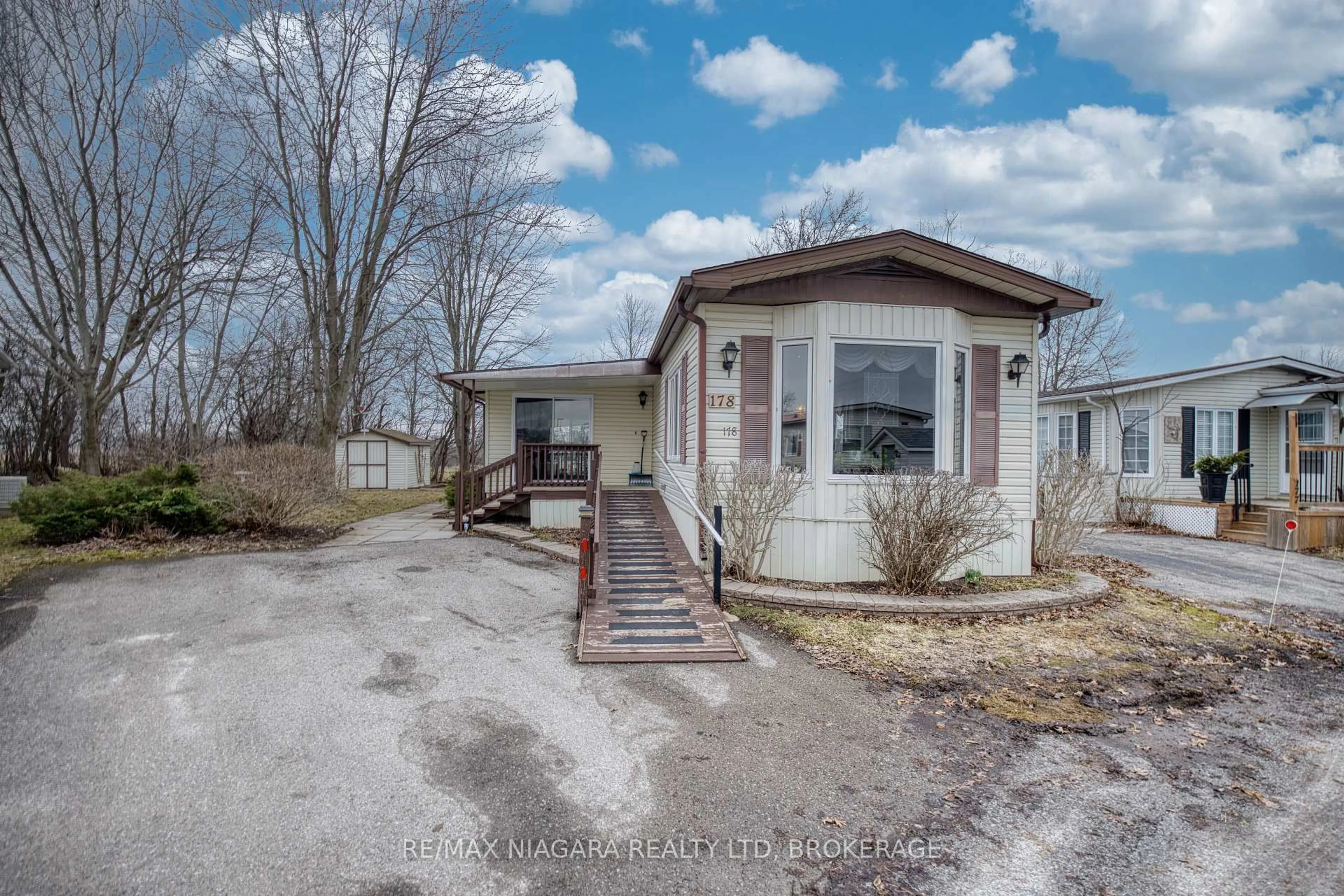 Unknown for 3033 Townline Rd #178, Fort Erie Ontario L0S 1S1