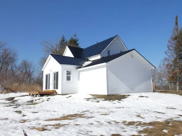 18400 Kenyon Conc Rd 5 Rd, North Glengarry 3