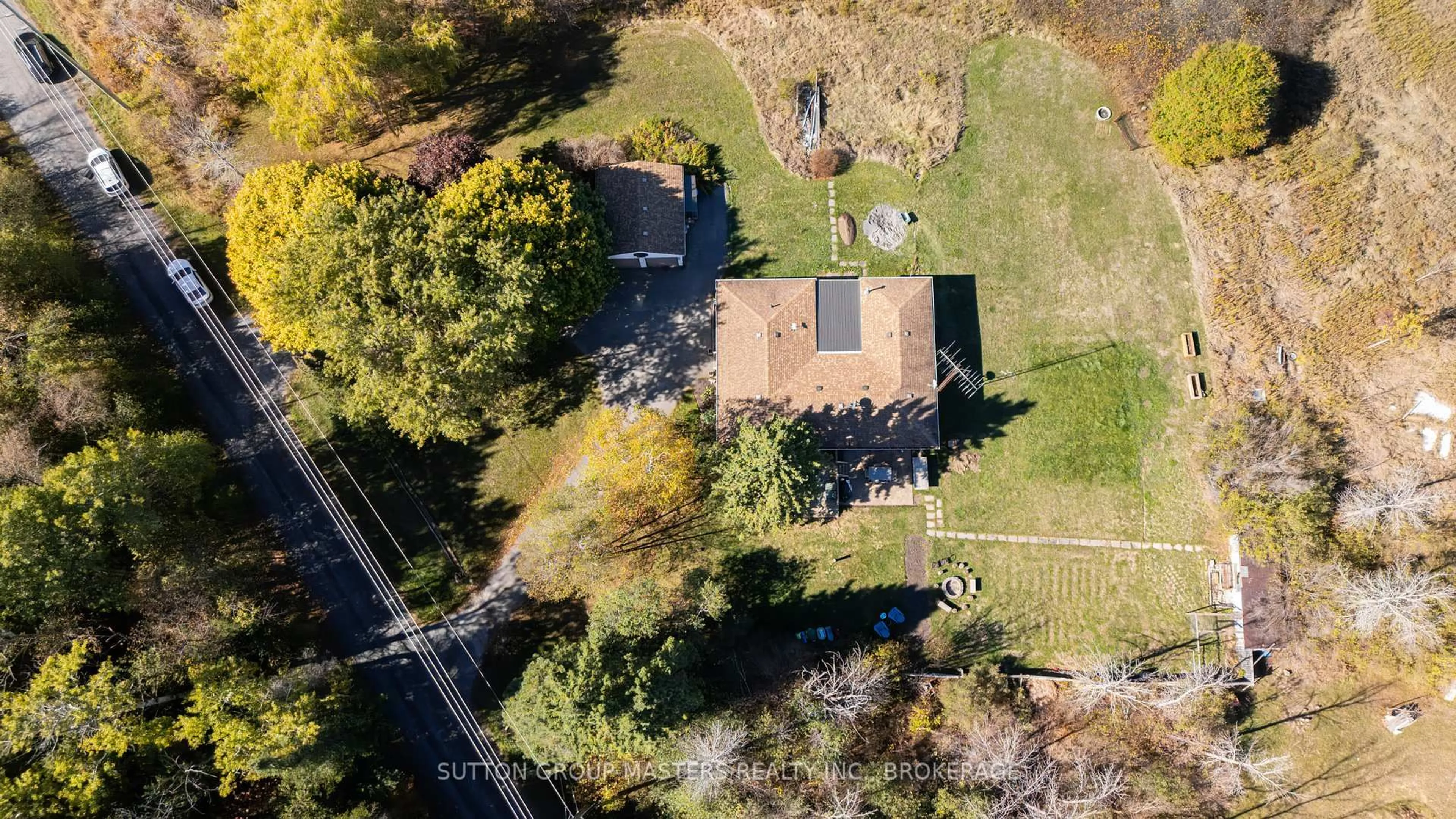 A pic from outside/outdoor area/front of a property/back of a property/a pic from drone, unknown for 3580 Drake Rd, Kingston Ontario K7P 0N7