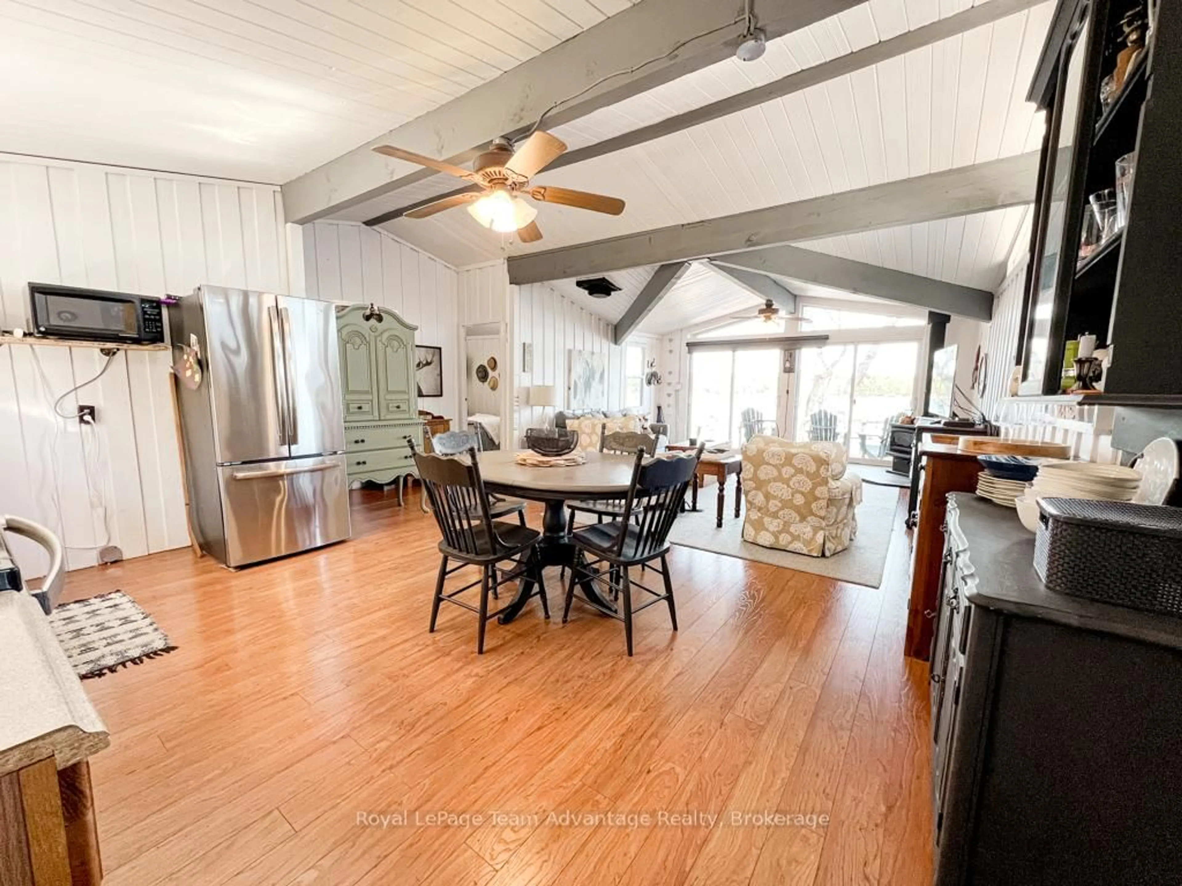 Open concept kitchen, wood/laminate floor for 66 Upper Harris Lake, Parry Sound Remote Area Ontario P0G 1K0