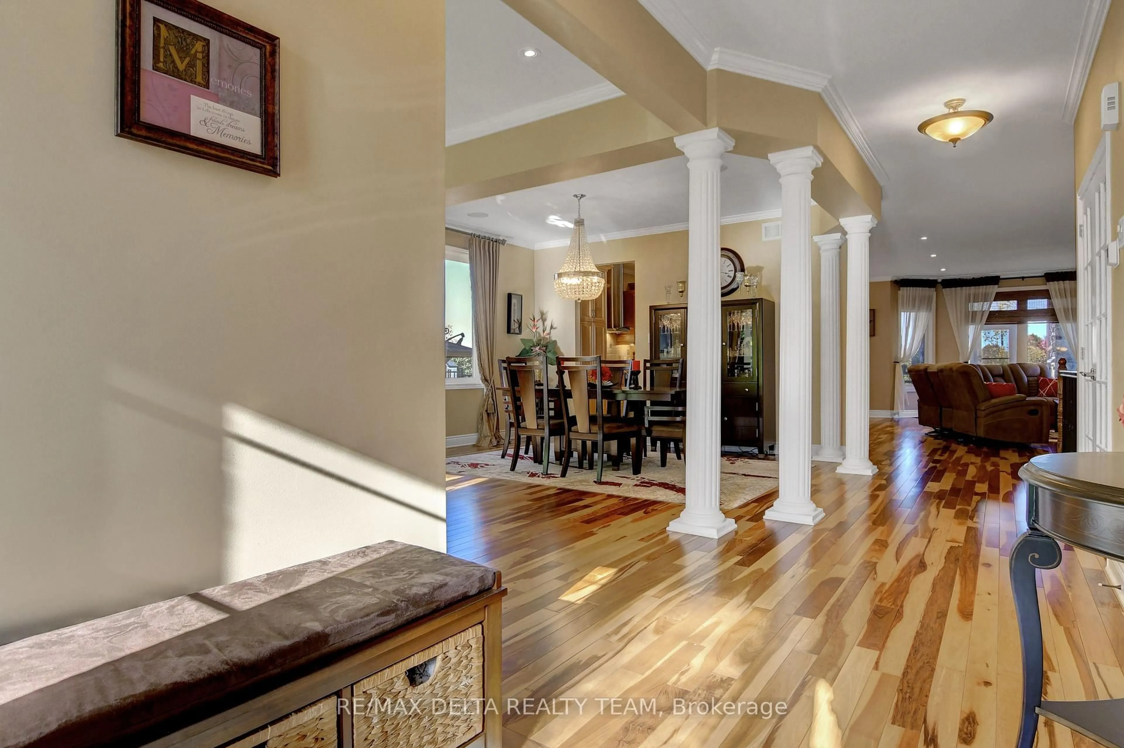 Unknown for 6948 Mary Anne Dr, Ottawa Ontario K4P 0B9