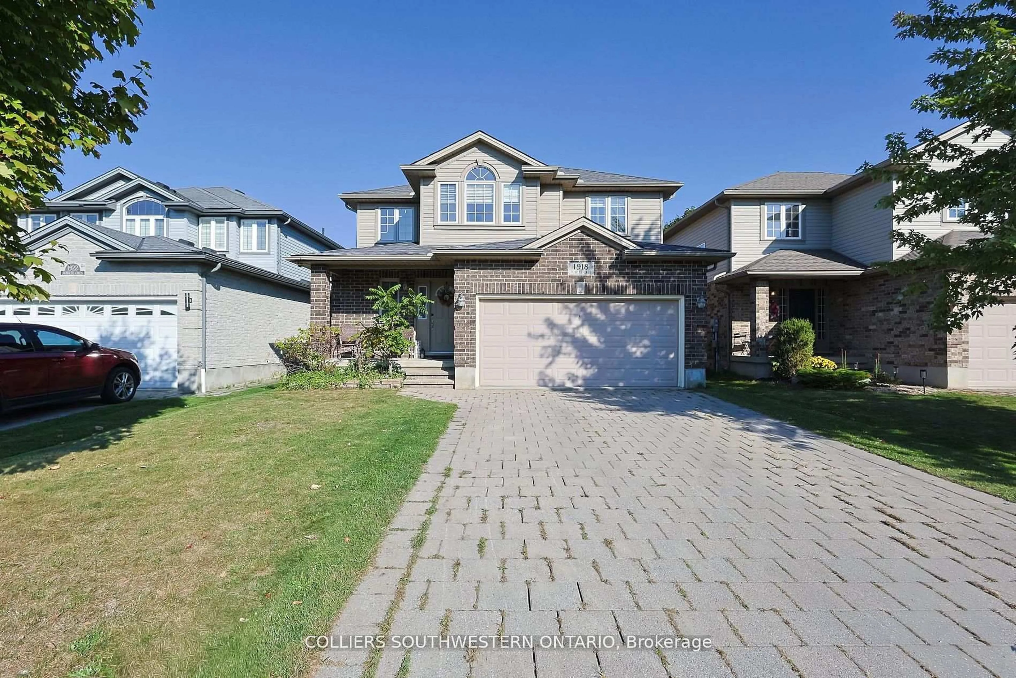 Unknown for 1918 Jubilee Cres, London North Ontario N6G 0H6