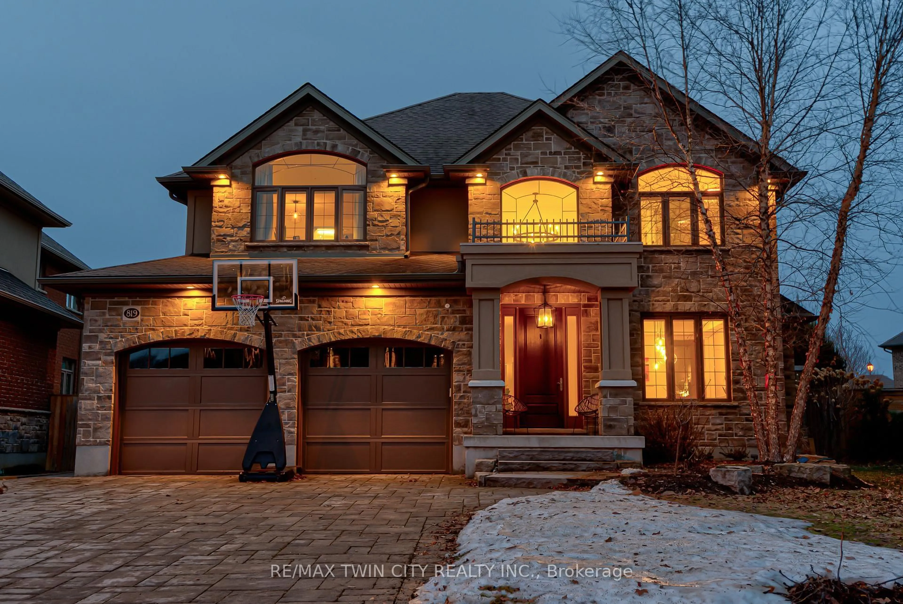 Home with brick exterior material, street for 819 Copper Ridge Dr, Waterloo Ontario N2K 0B5