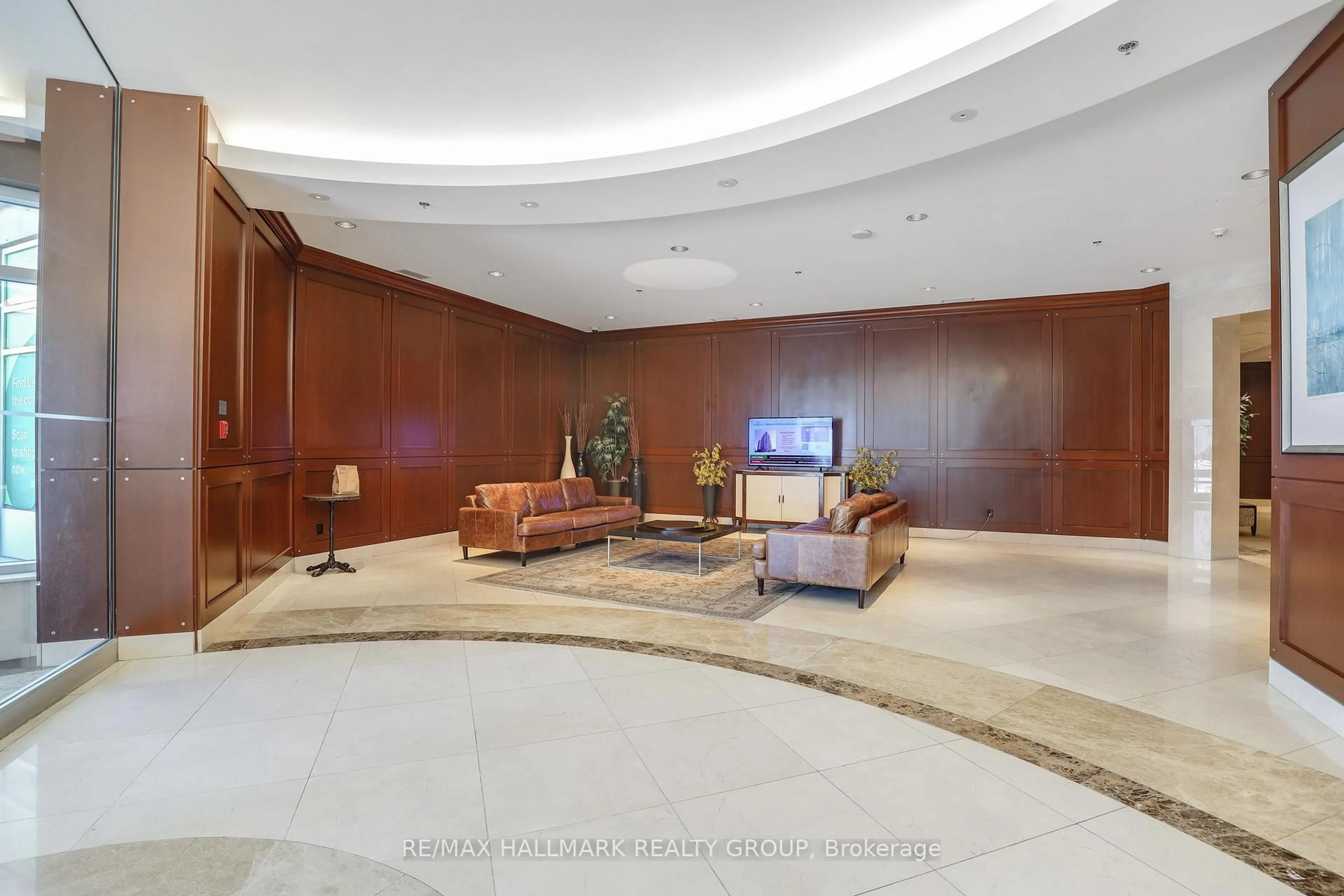 Lobby for 200 Rideau St #504, Ottawa Ontario K1N 5Y1