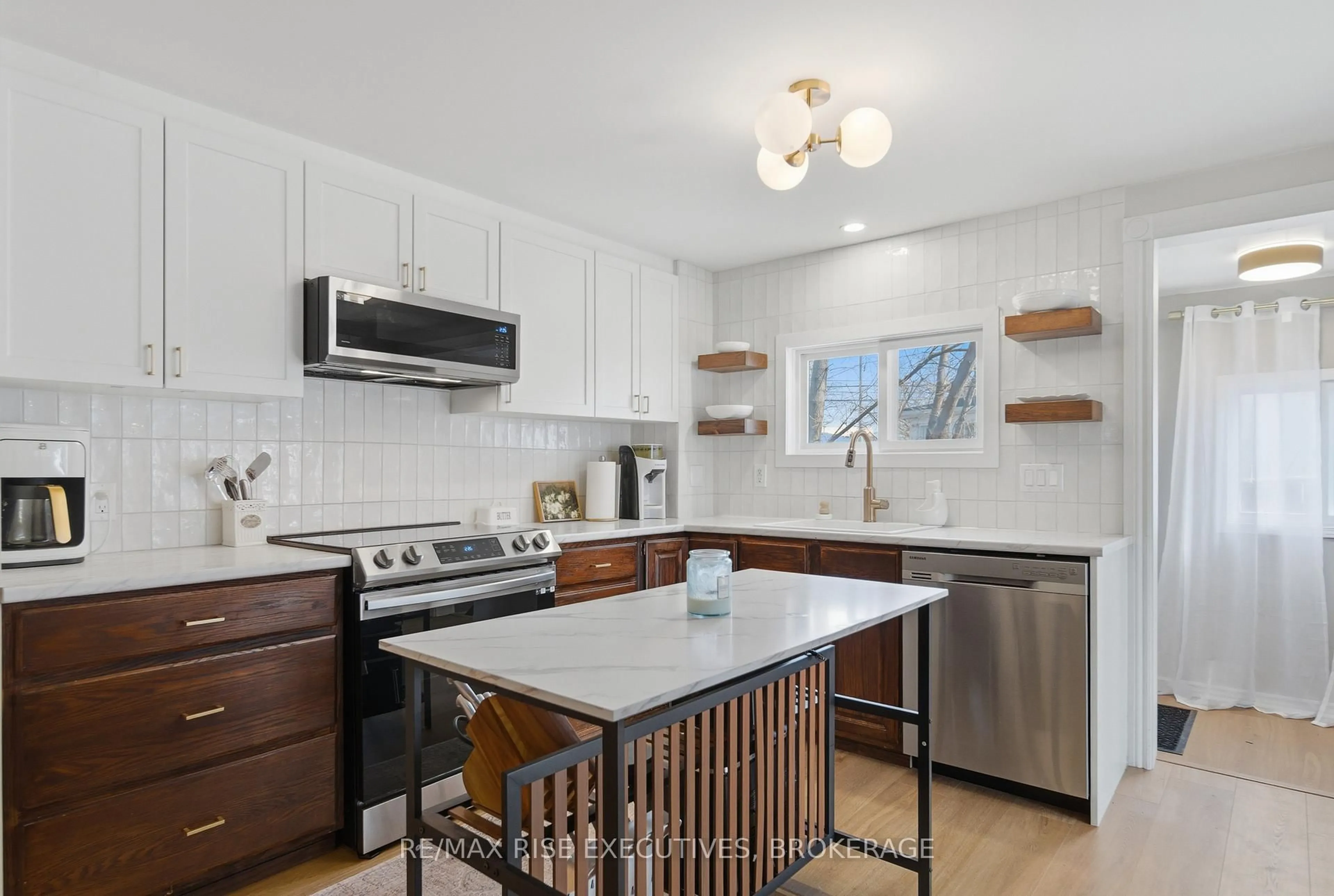 Open concept kitchen, unknown for 6 Leopold St, Quinte West Ontario K8V 2J9