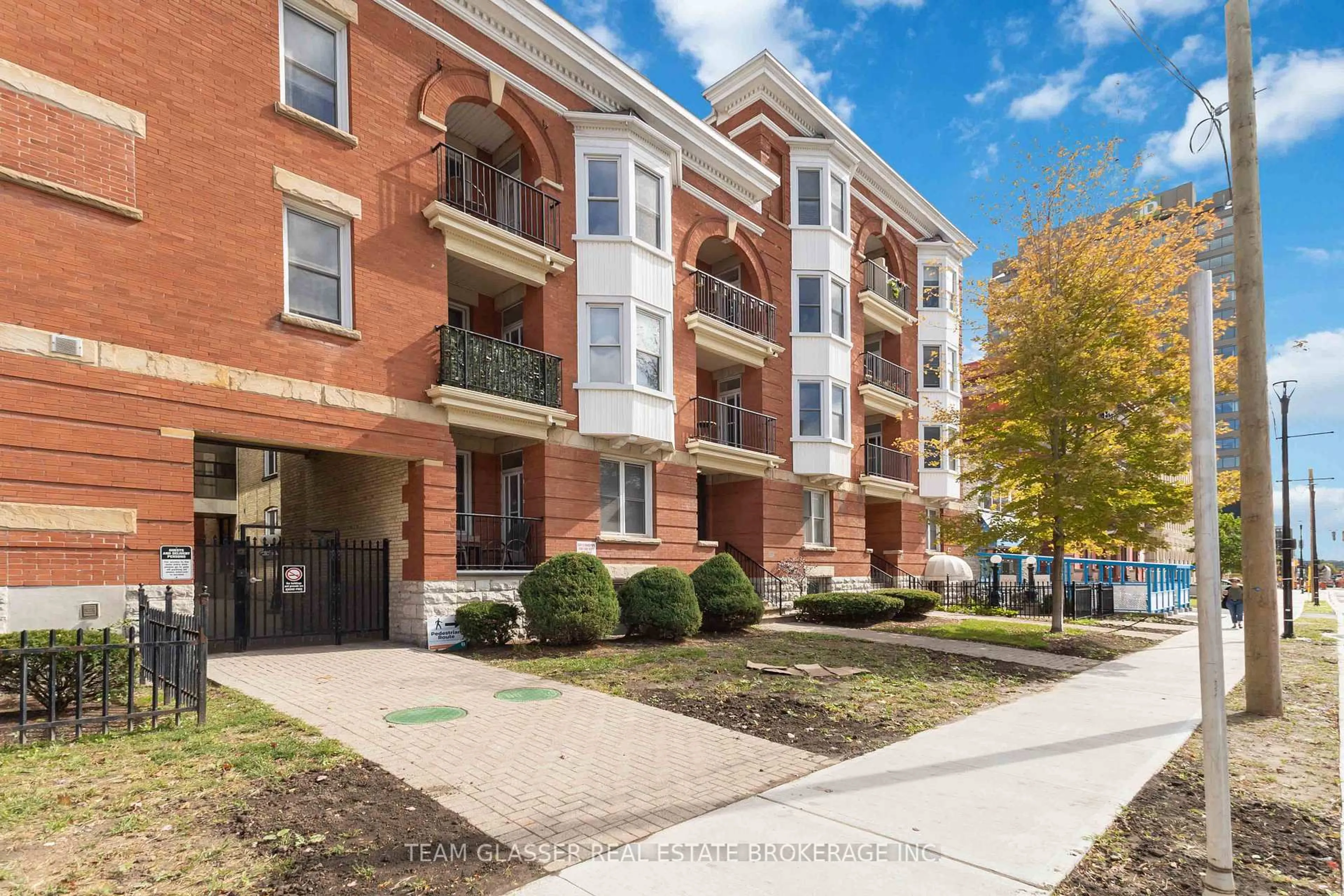 Home with brick exterior material, street for 440 WELLINGTON St #303, London East Ontario N6A 3P2