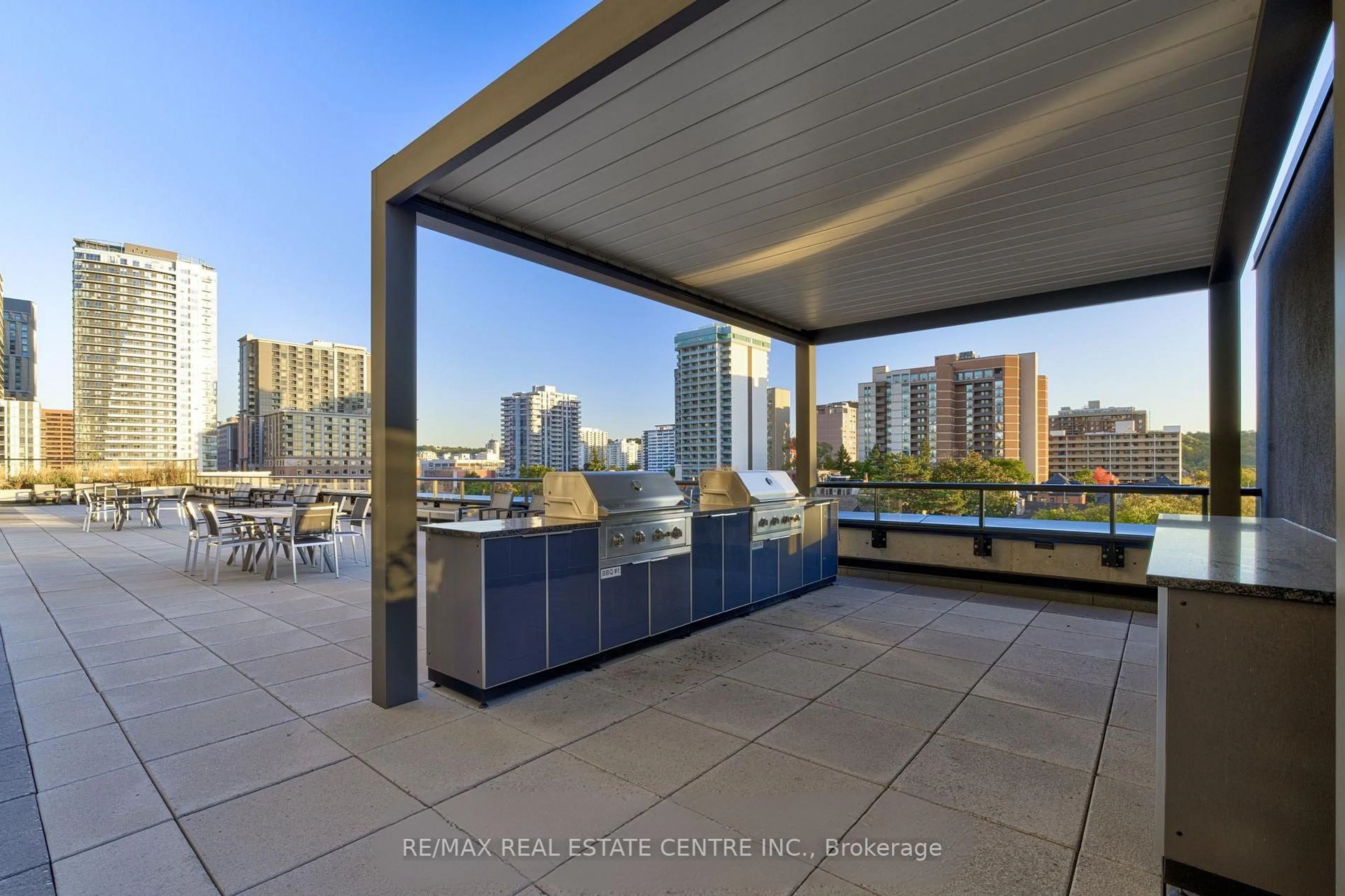 Unknown for 15 Queen St #2008, Hamilton Ontario L8P 0C6