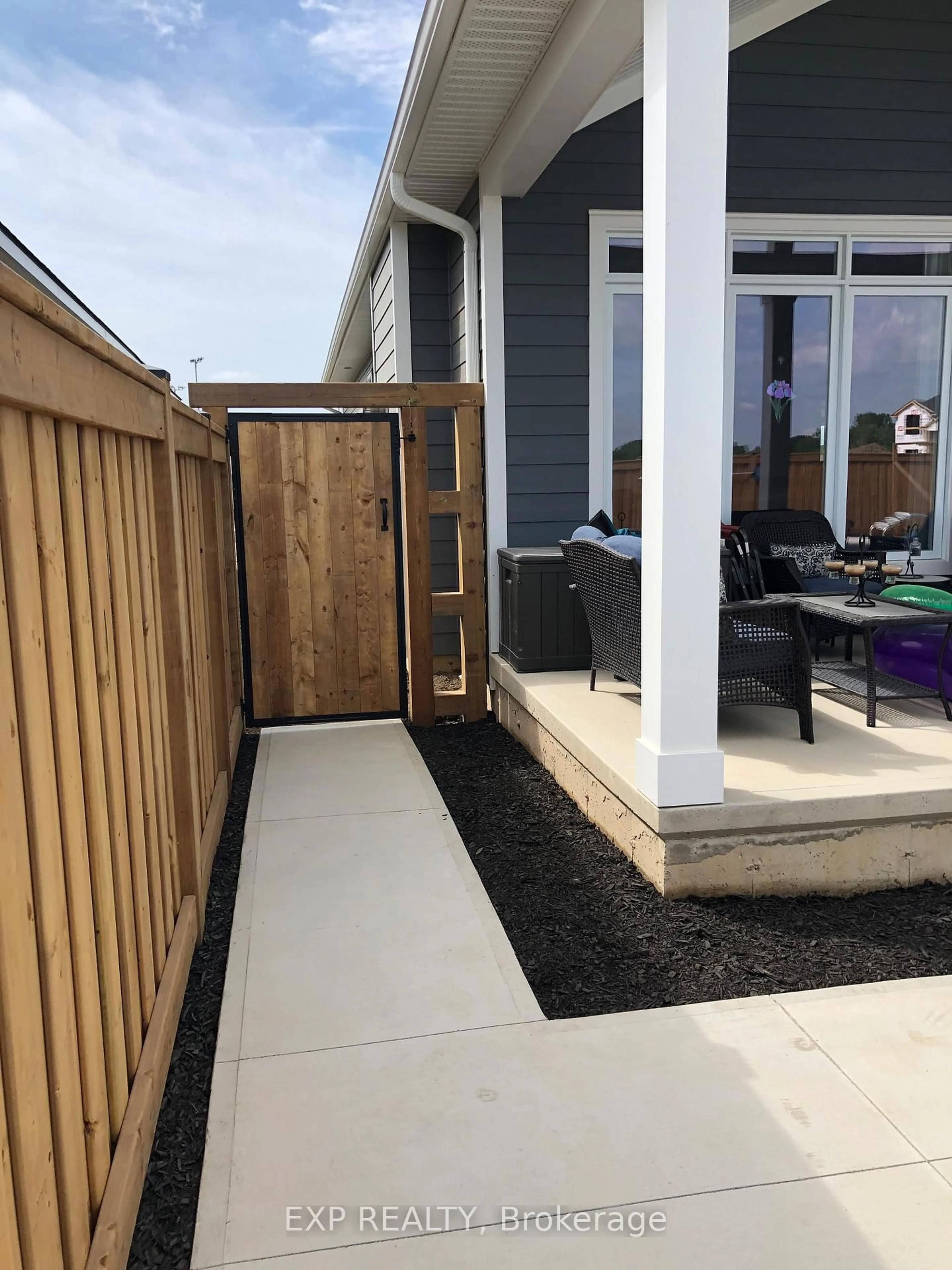 Patio, street for 56 Optimist Dr, Southwold Ontario N5P 0G4