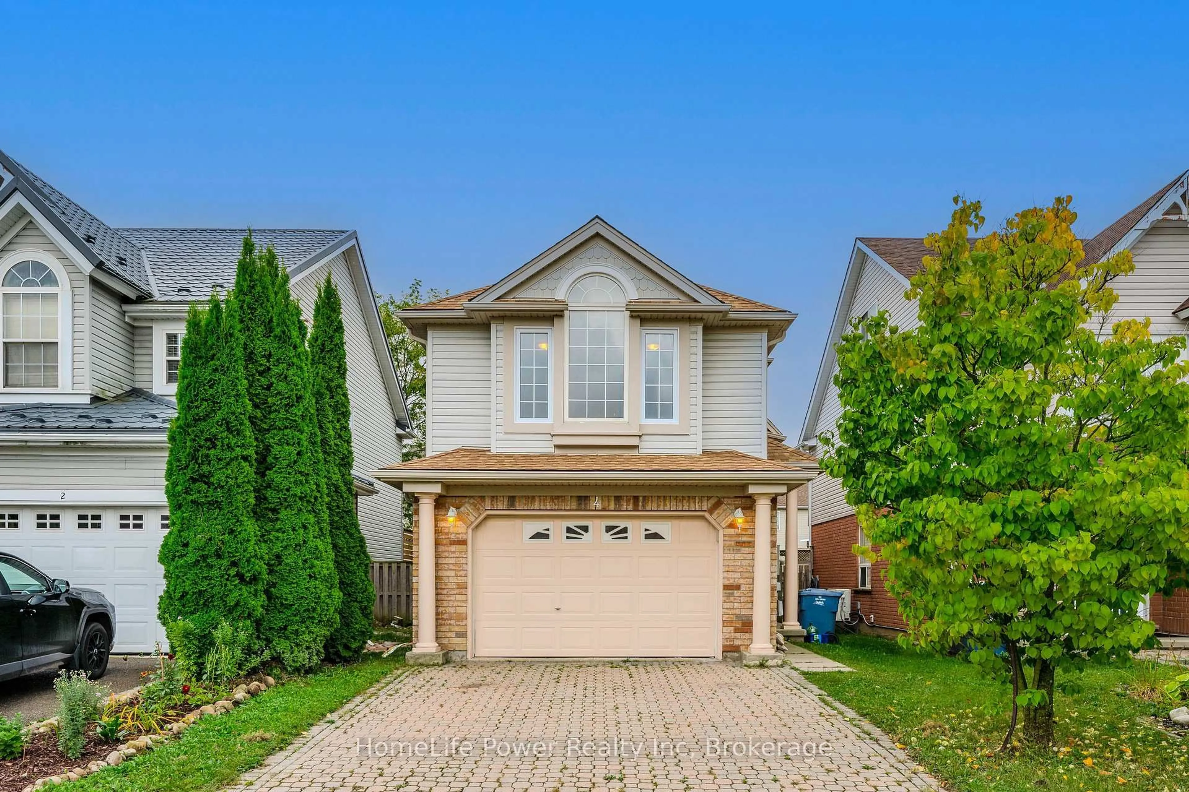 Home with vinyl exterior material, street for 4 DARLING Cres, Guelph Ontario N1L 1P9