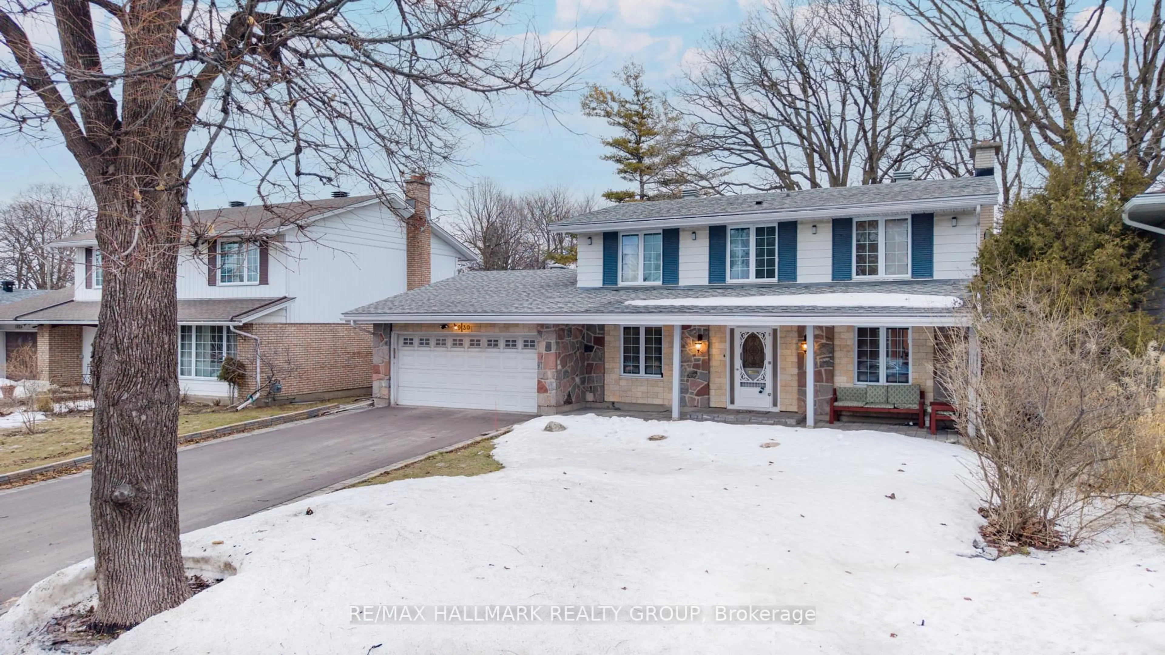 Unknown for 1930 Southampton Crt, Ottawa Ontario K2C 0W4