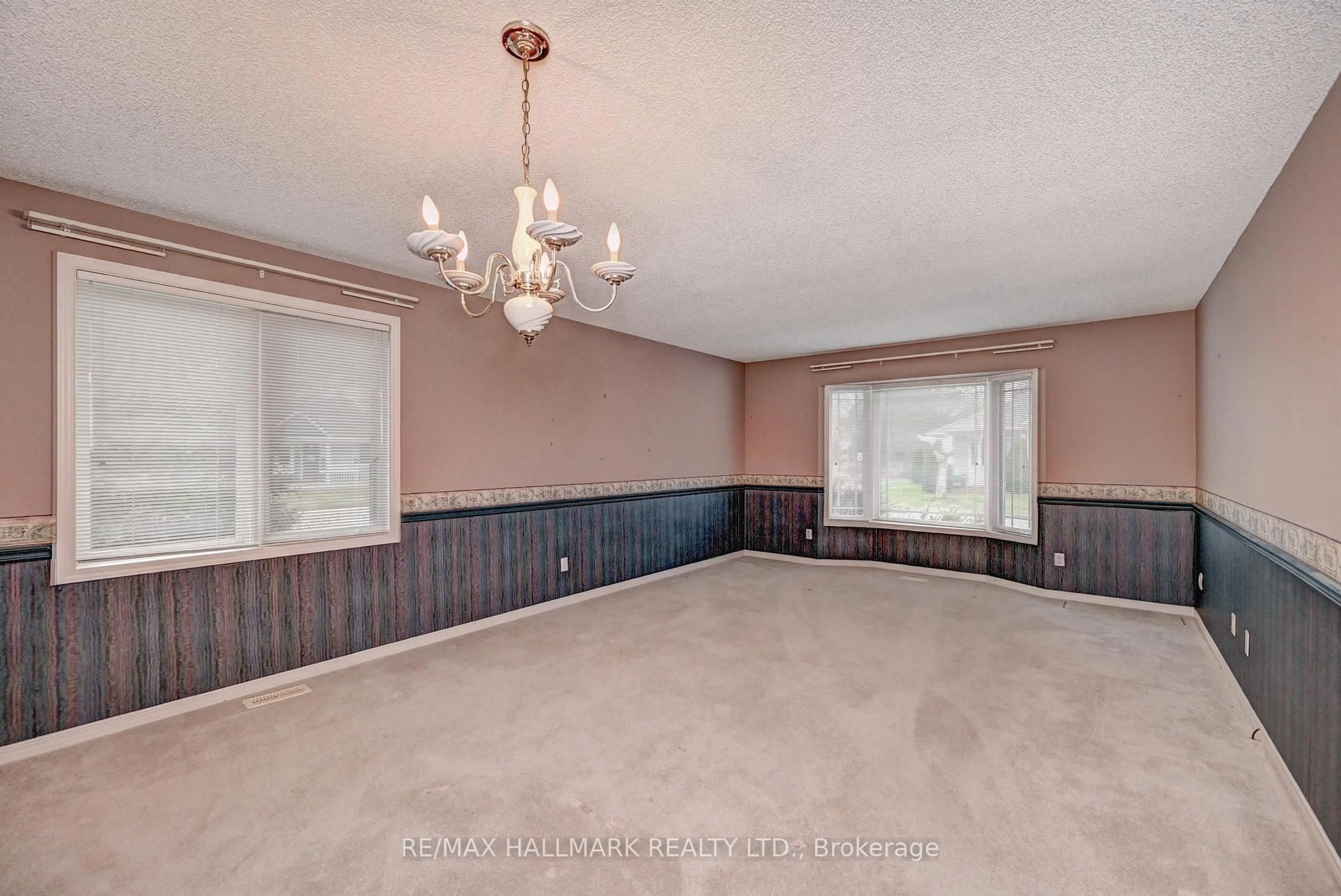 A pic of a room for 2 Brasher Dr, Tillsonburg Ontario N4G 5T2