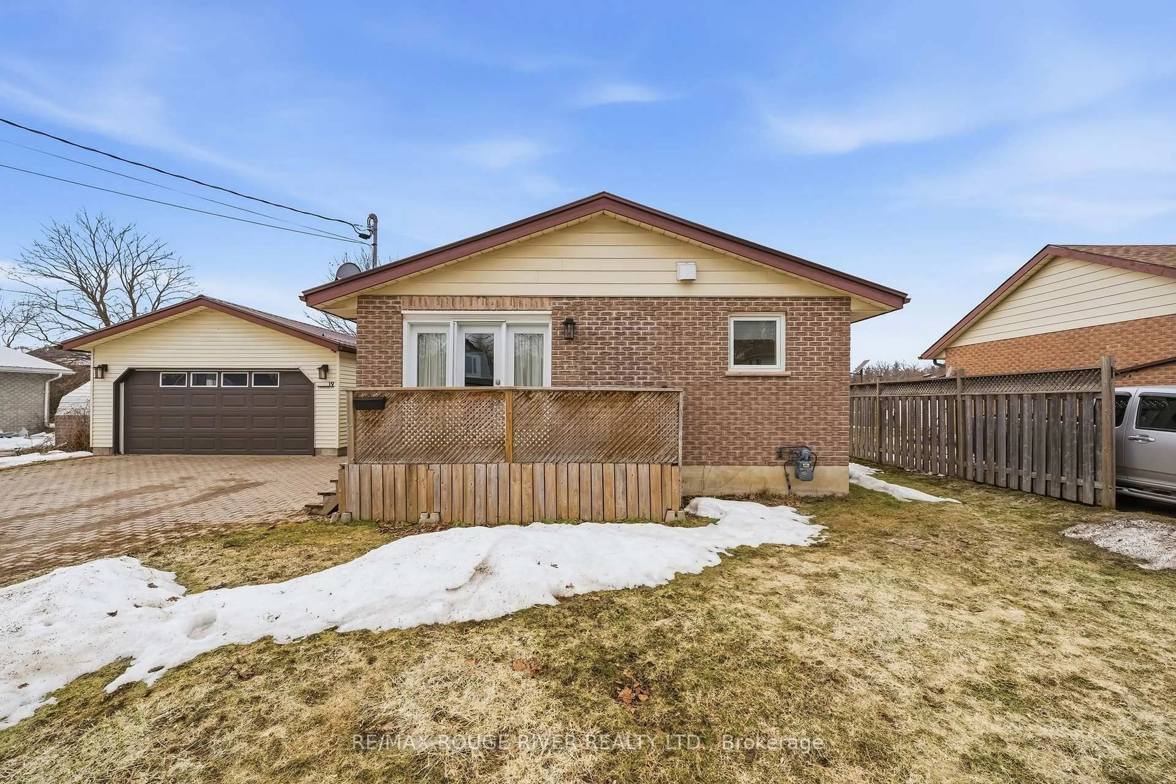 Home with brick exterior material, street for 19 Caroline St, Kawartha Lakes Ontario K9V 1T2