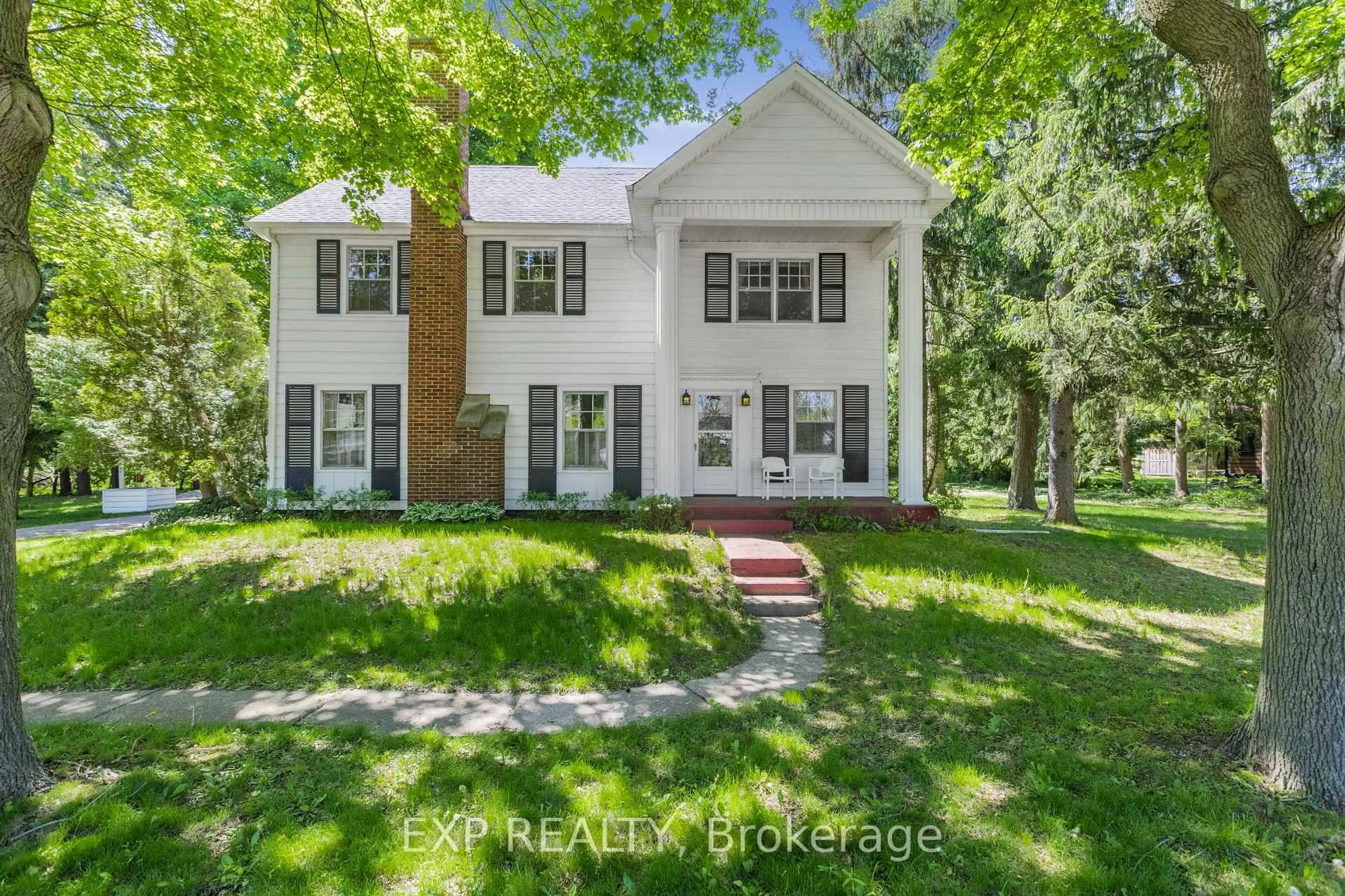 Unknown for 48 Garner Rd, Hamilton Ontario L9G 3K9