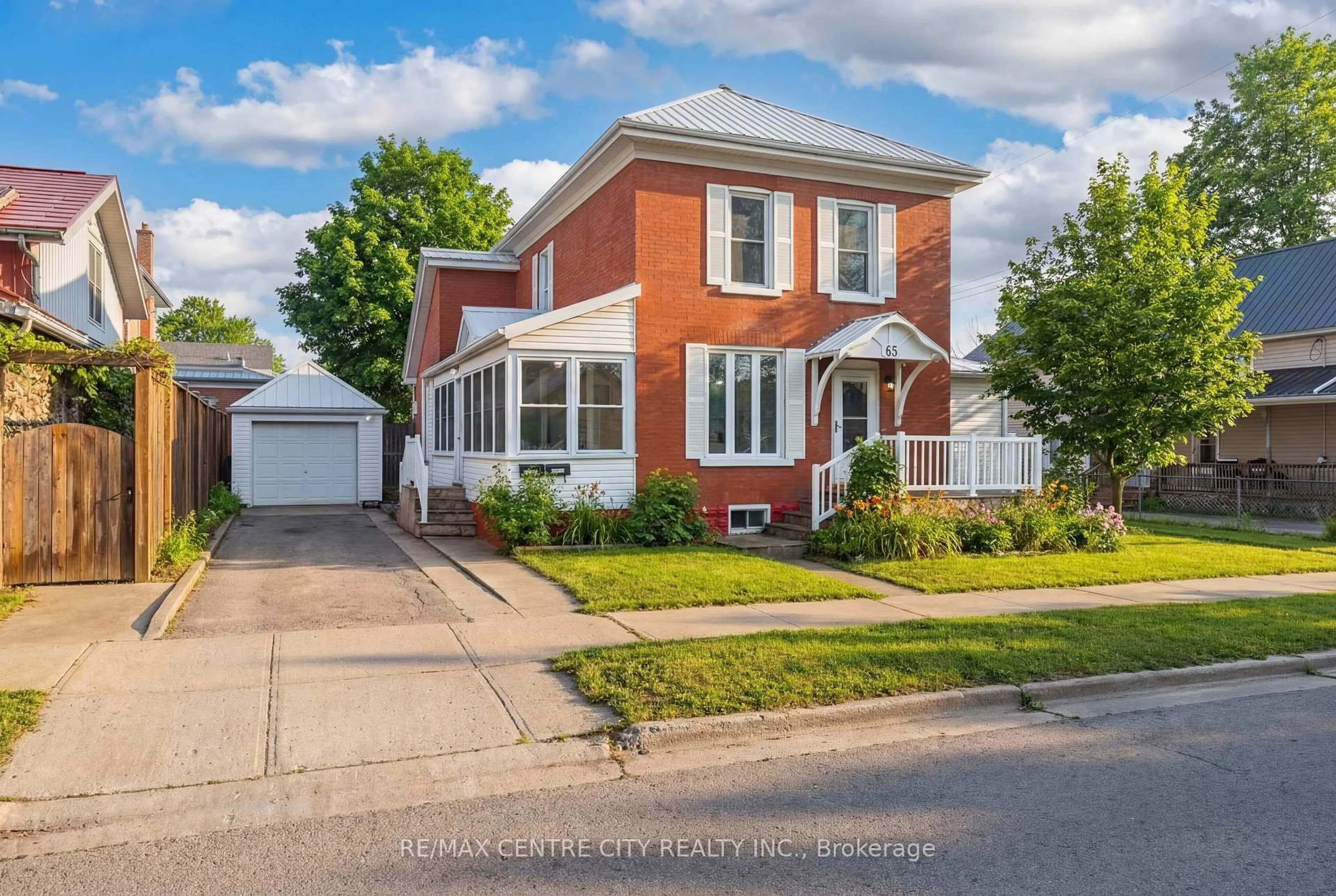 Home with brick exterior material, street for 65 King St, Aylmer Ontario N5H 2A2